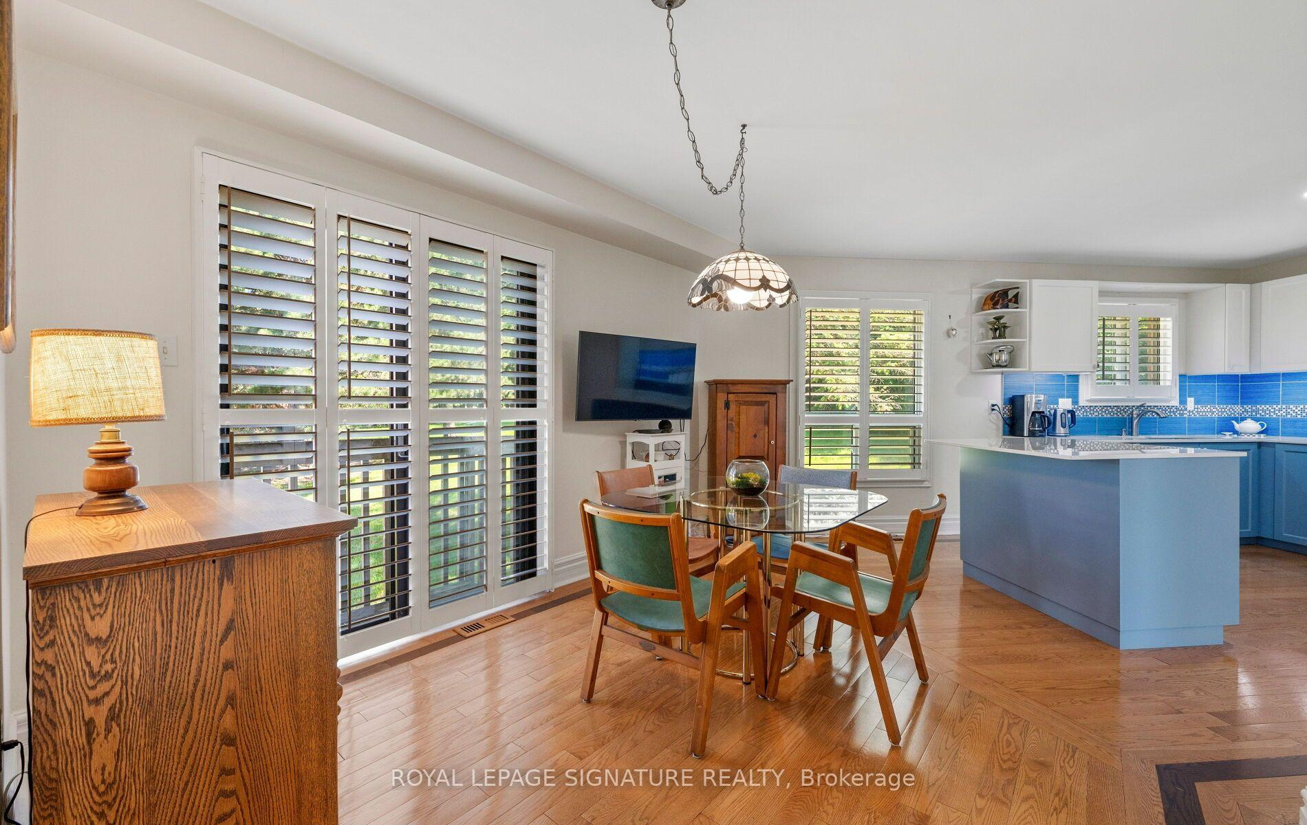 Photo 10 of 412 Butler Court, Aurora, Aurora Village — HOMEH