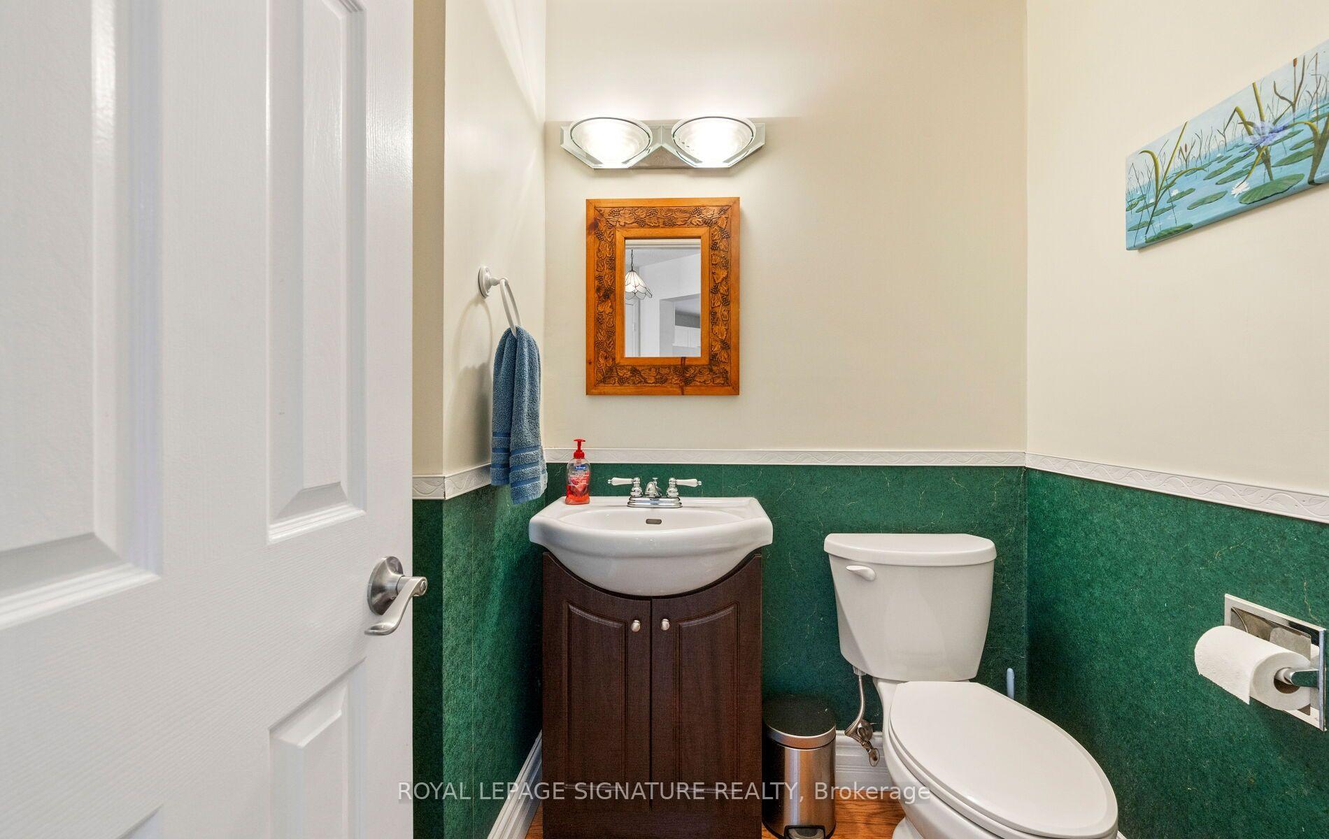 Photo 14 of 412 Butler Court, Aurora, Aurora Village — HOMEH
