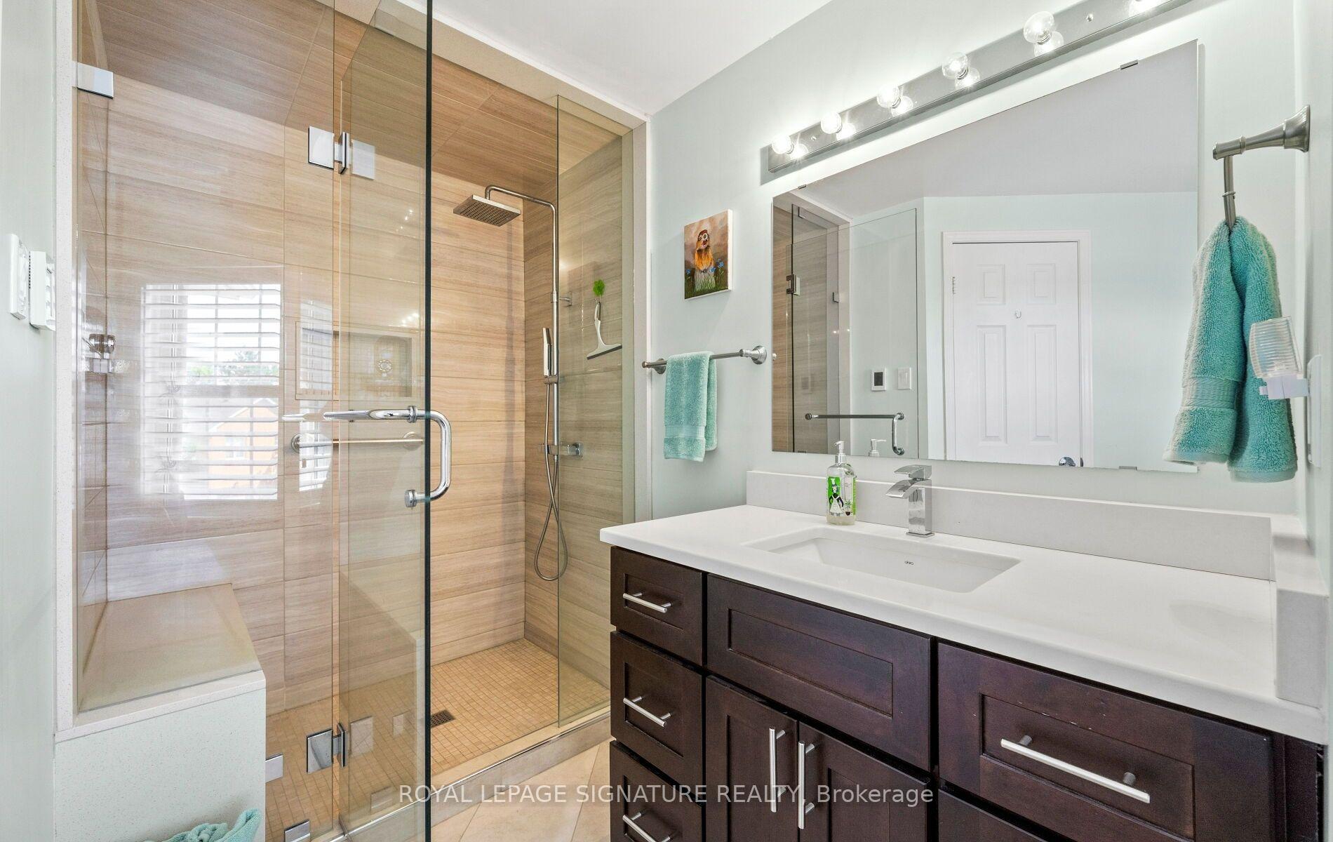 Photo 23 of 412 Butler Court, Aurora, Aurora Village — HOMEH