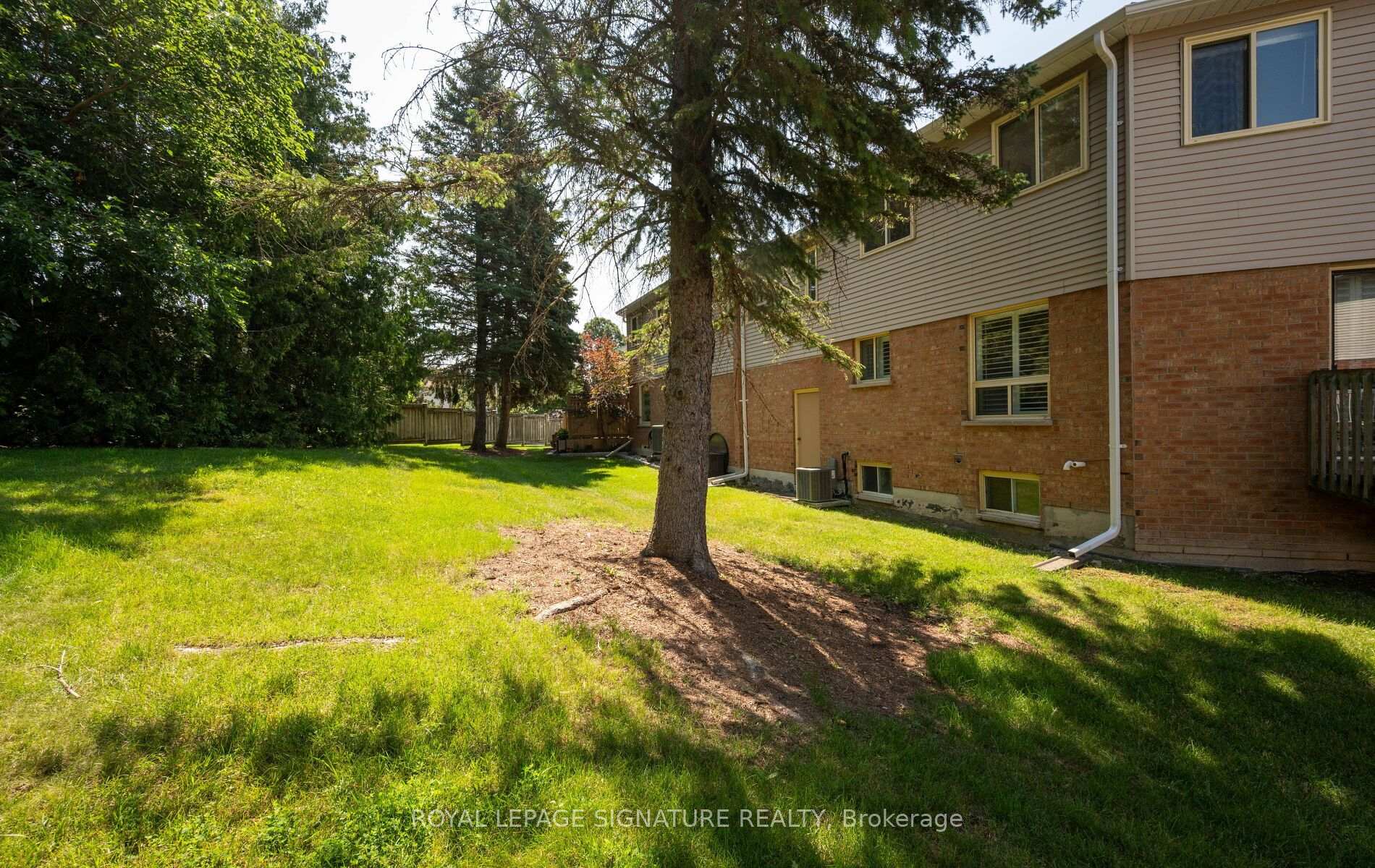 Photo 30 of 412 Butler Court, Aurora, Aurora Village — HOMEH
