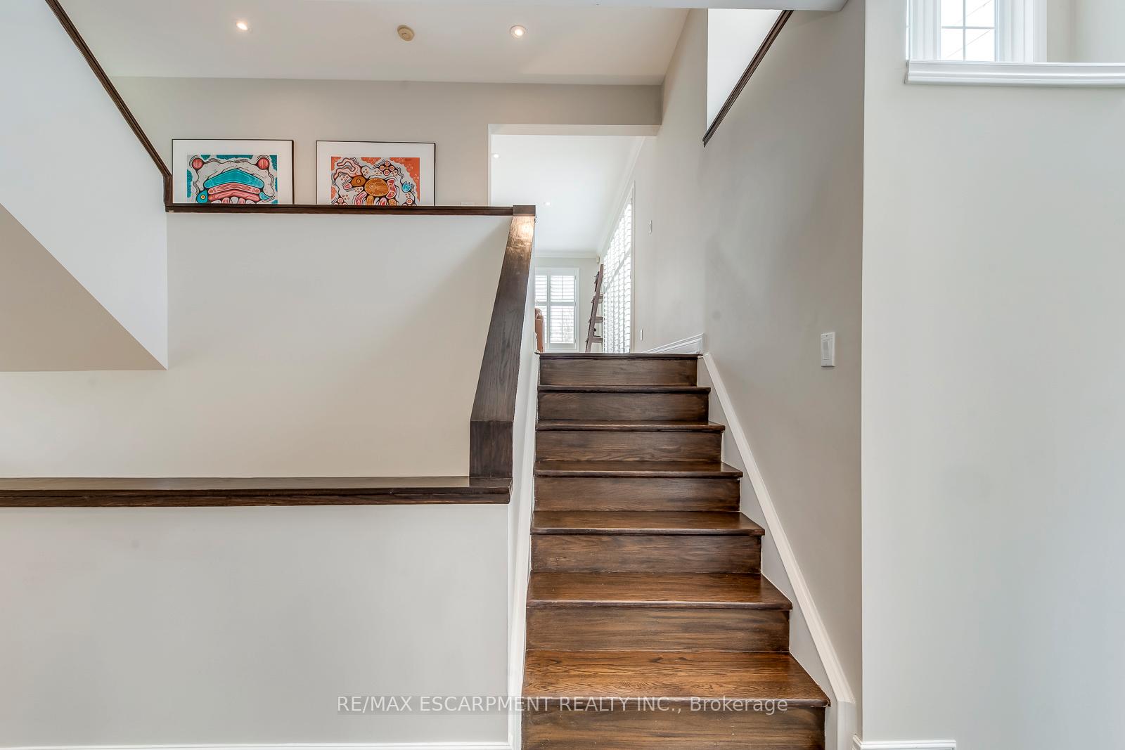 Photo 21 of 48 Forsythe Street, Oakville, Central — HOMEH