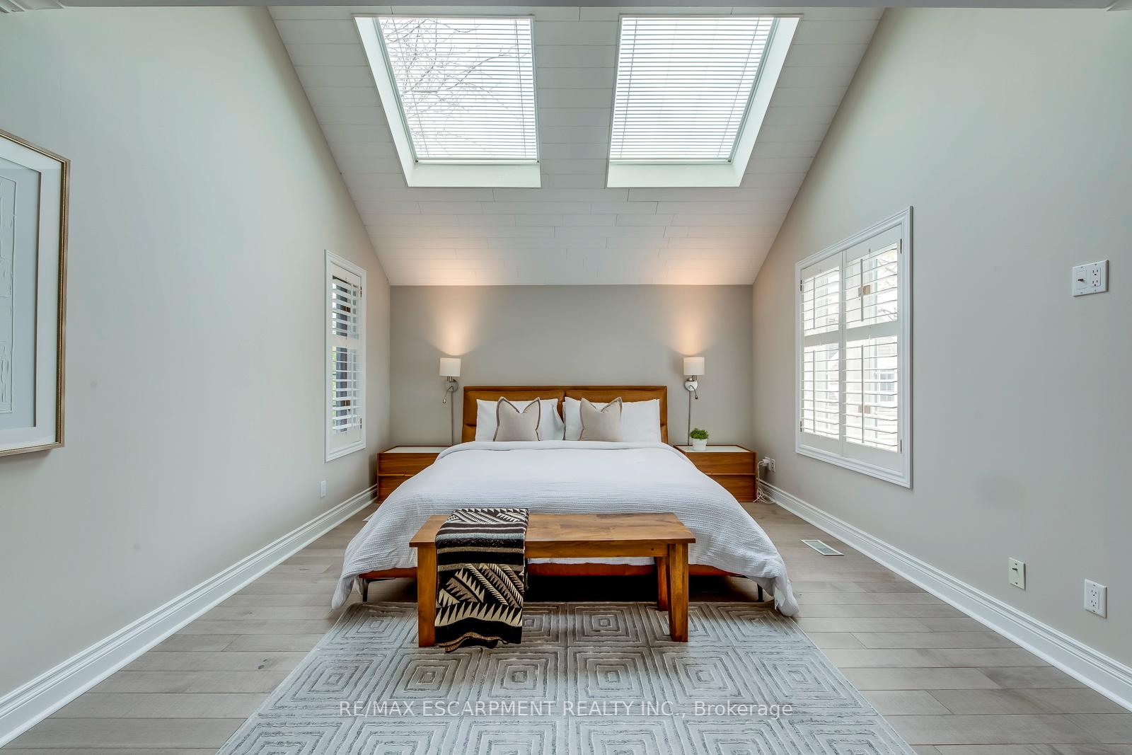 Photo 23 of 48 Forsythe Street, Oakville, Central — HOMEH