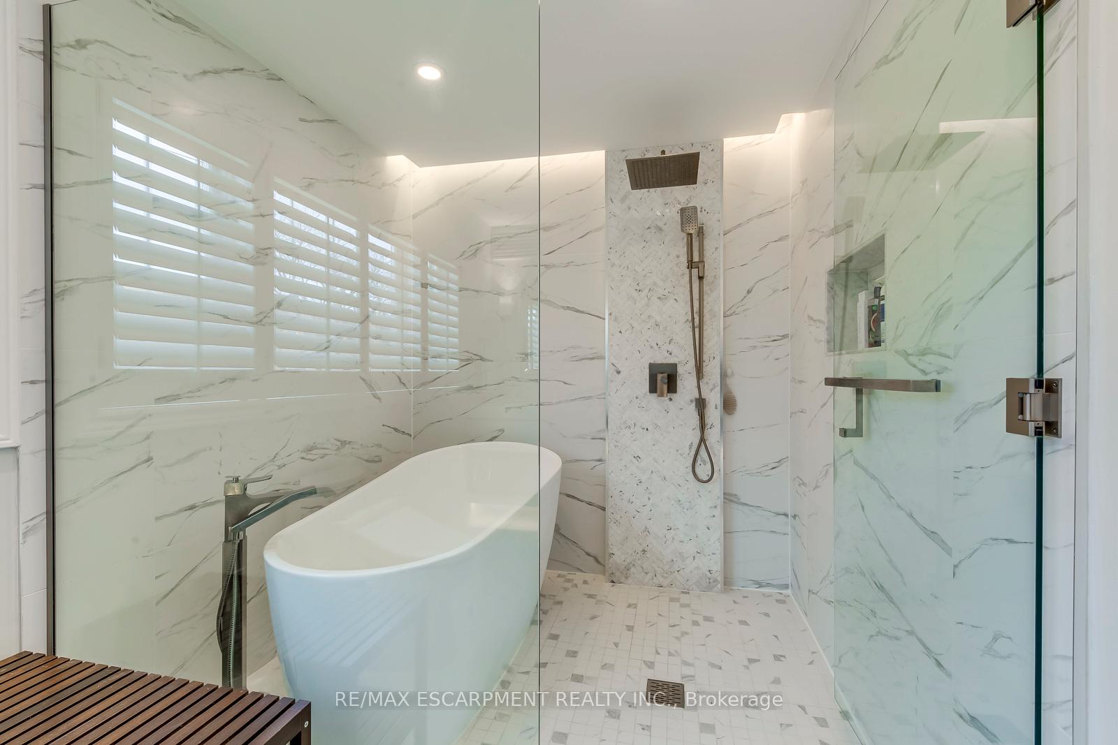 Photo 27 of 48 Forsythe Street, Oakville, Central — HOMEH