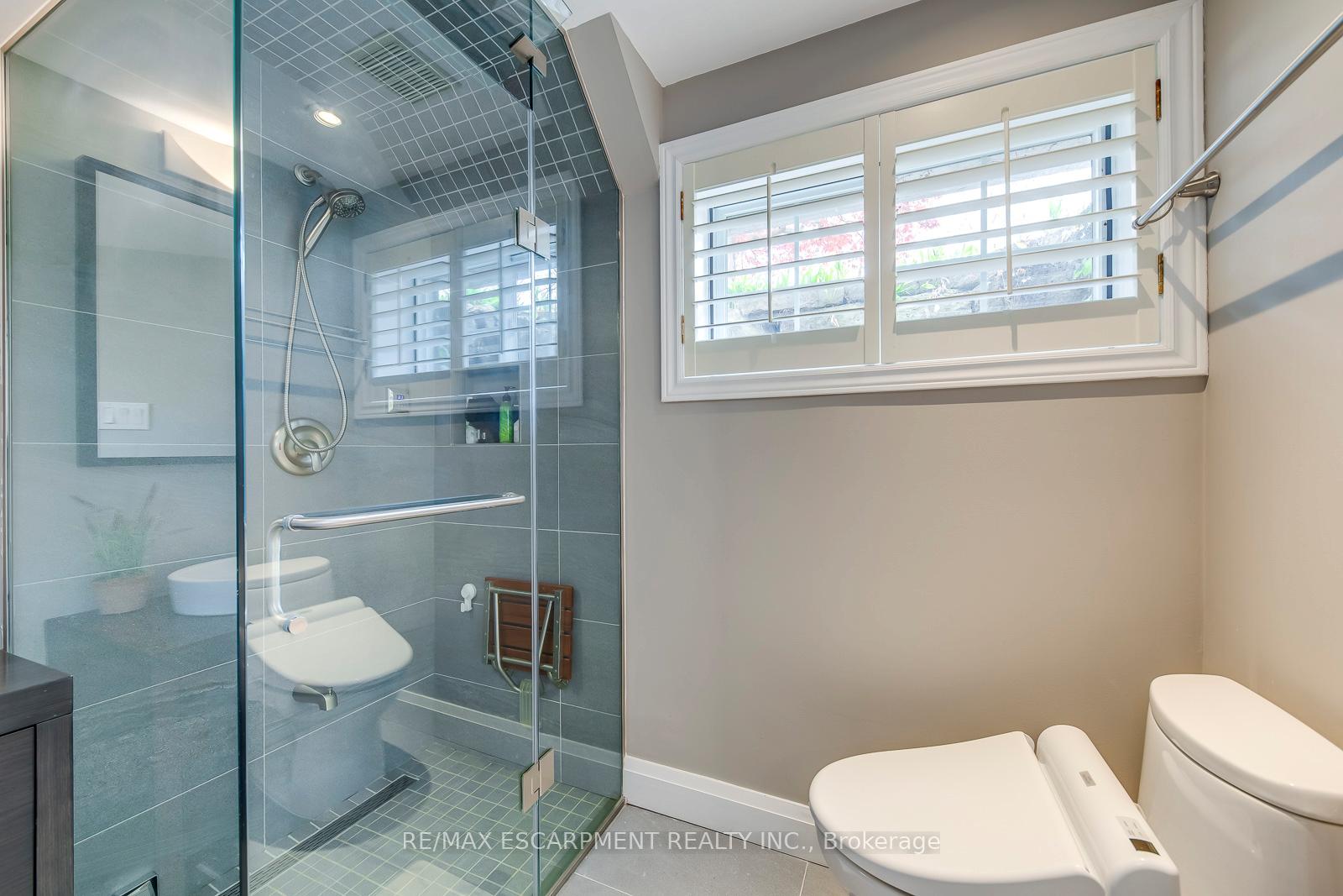 Photo 45 of 48 Forsythe Street, Oakville, Central — HOMEH