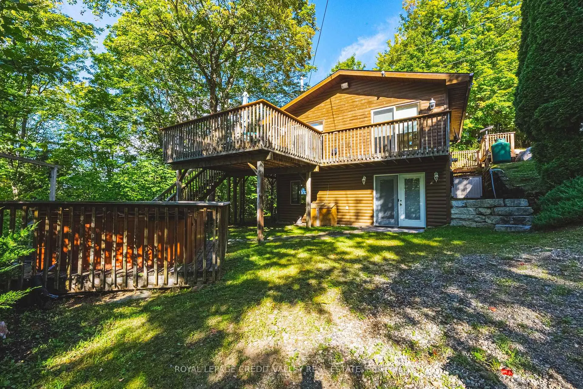 Photo 4 of 1064 Whiskey Jack Lane, Algonquin Highlands, Stanhope — HOMEH