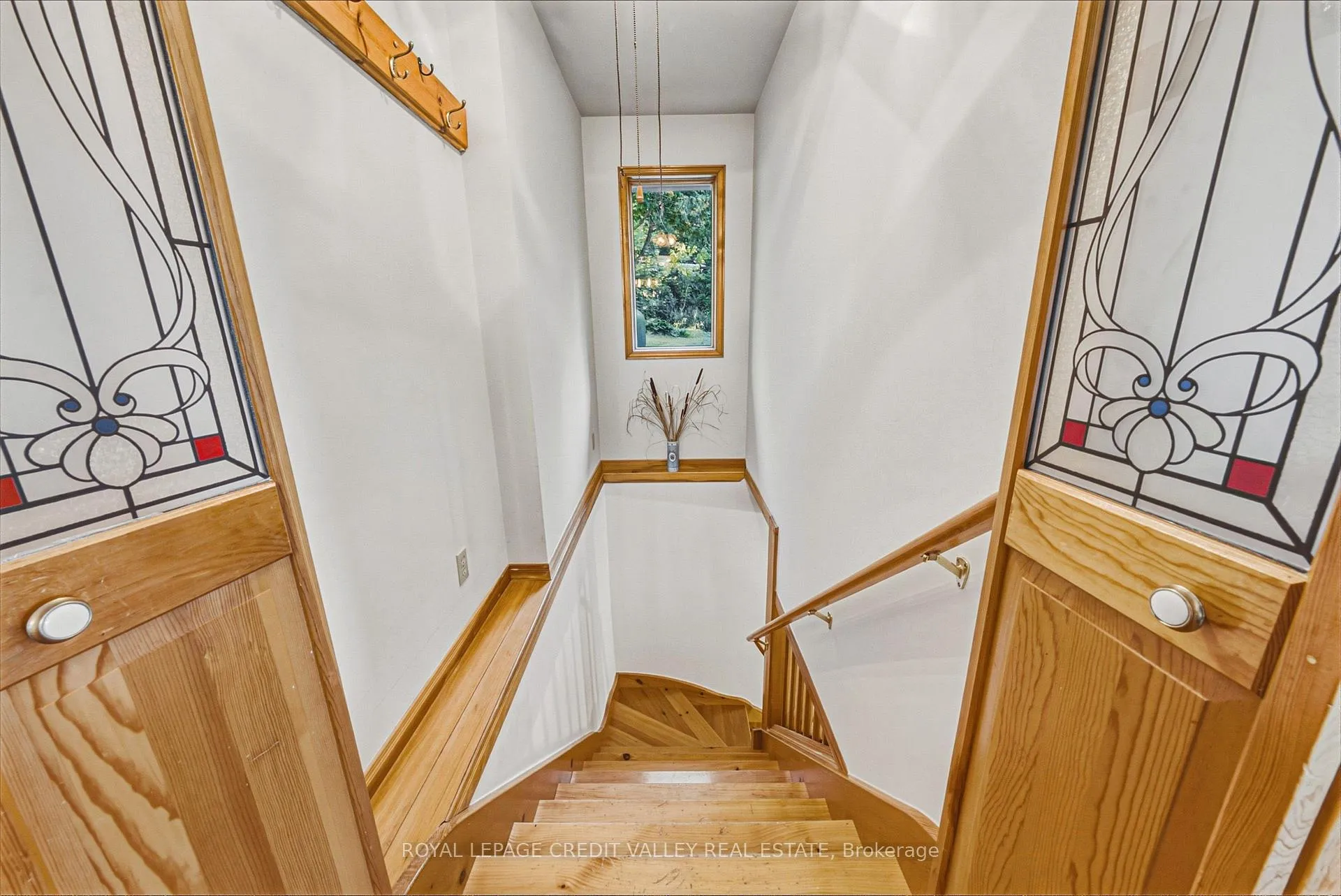 Photo 14 of 1064 Whiskey Jack Lane, Algonquin Highlands, Stanhope — HOMEH