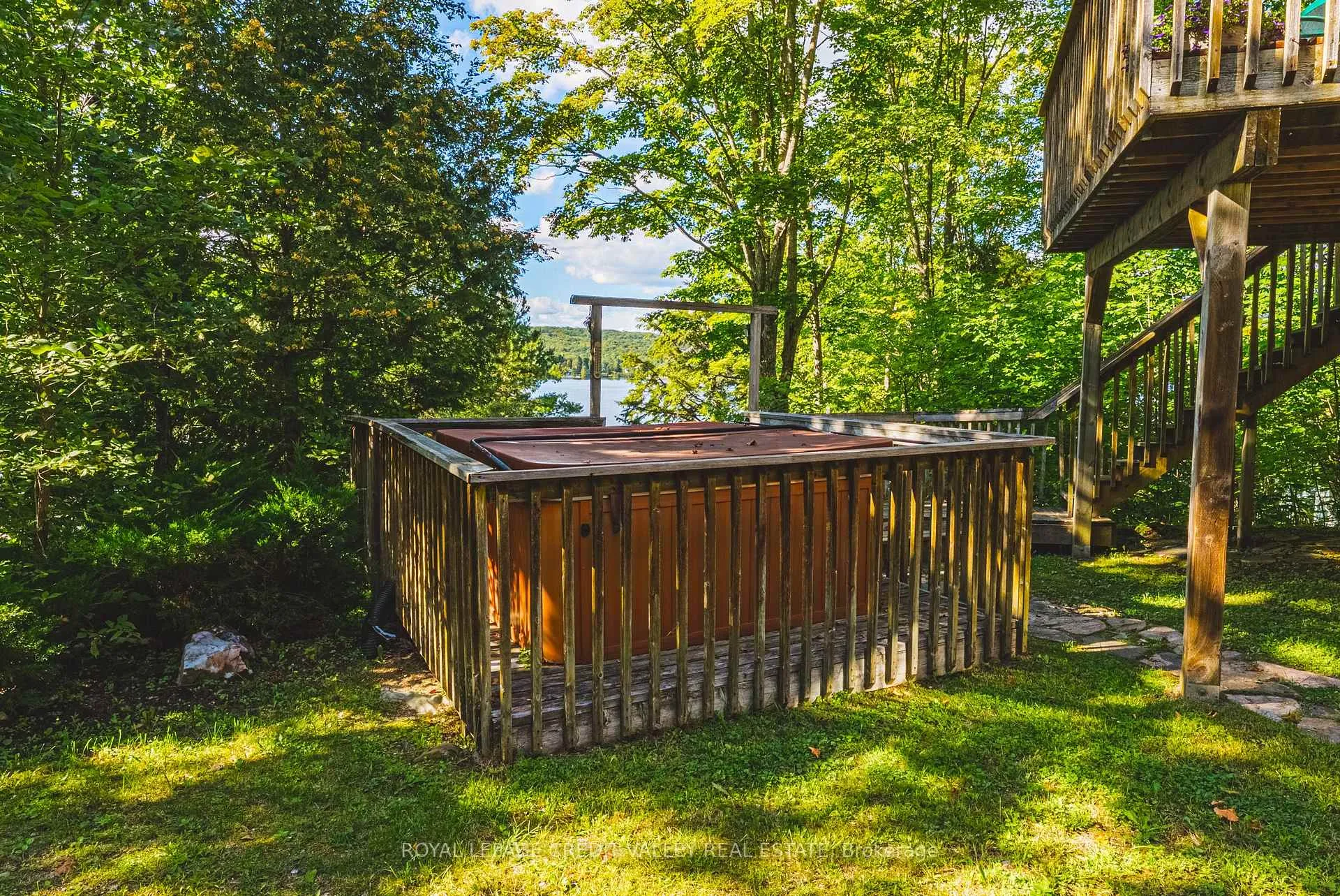 Photo 28 of 1064 Whiskey Jack Lane, Algonquin Highlands, Stanhope — HOMEH