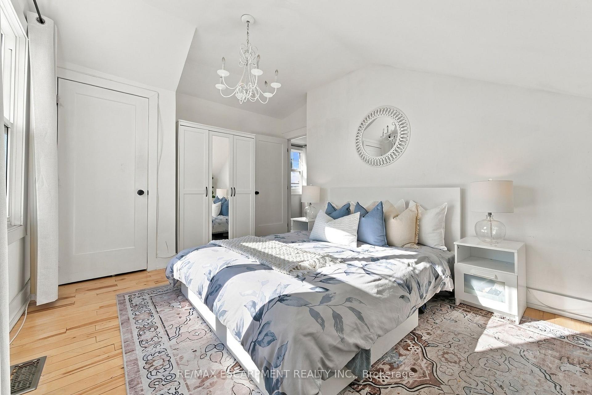 Photo 12 of 1231 Dunsmure Road, Hamilton, McQuesten — HOMEH
