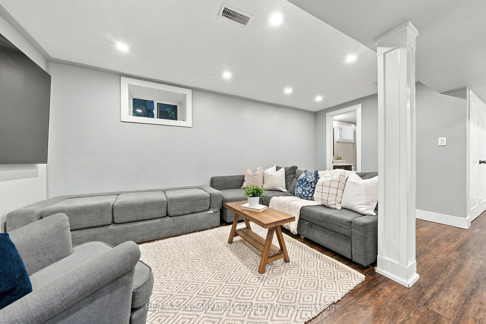 Photo 16 of 1231 Dunsmure Road, Hamilton, McQuesten — HOMEH