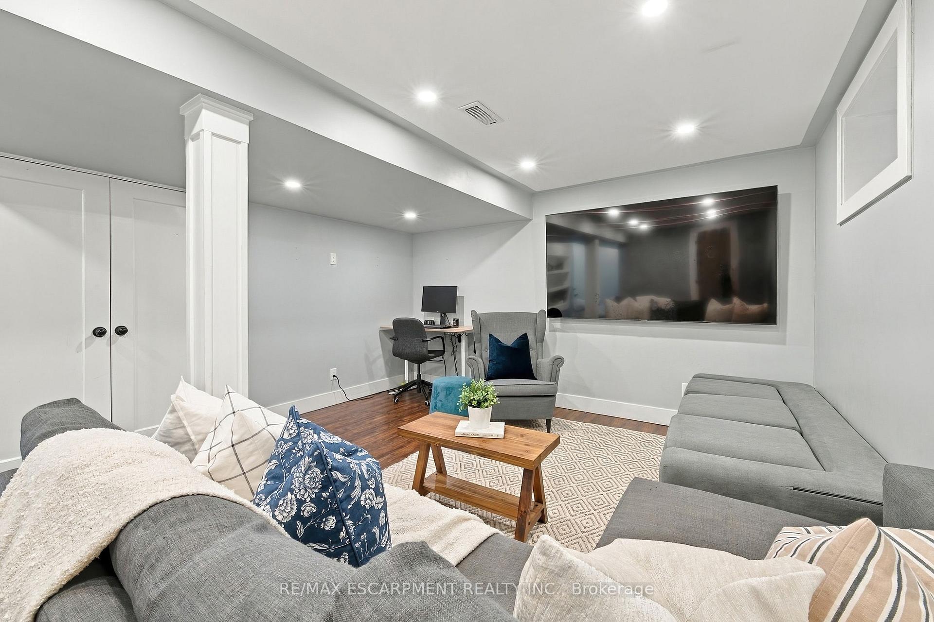Photo 17 of 1231 Dunsmure Road, Hamilton, McQuesten — HOMEH
