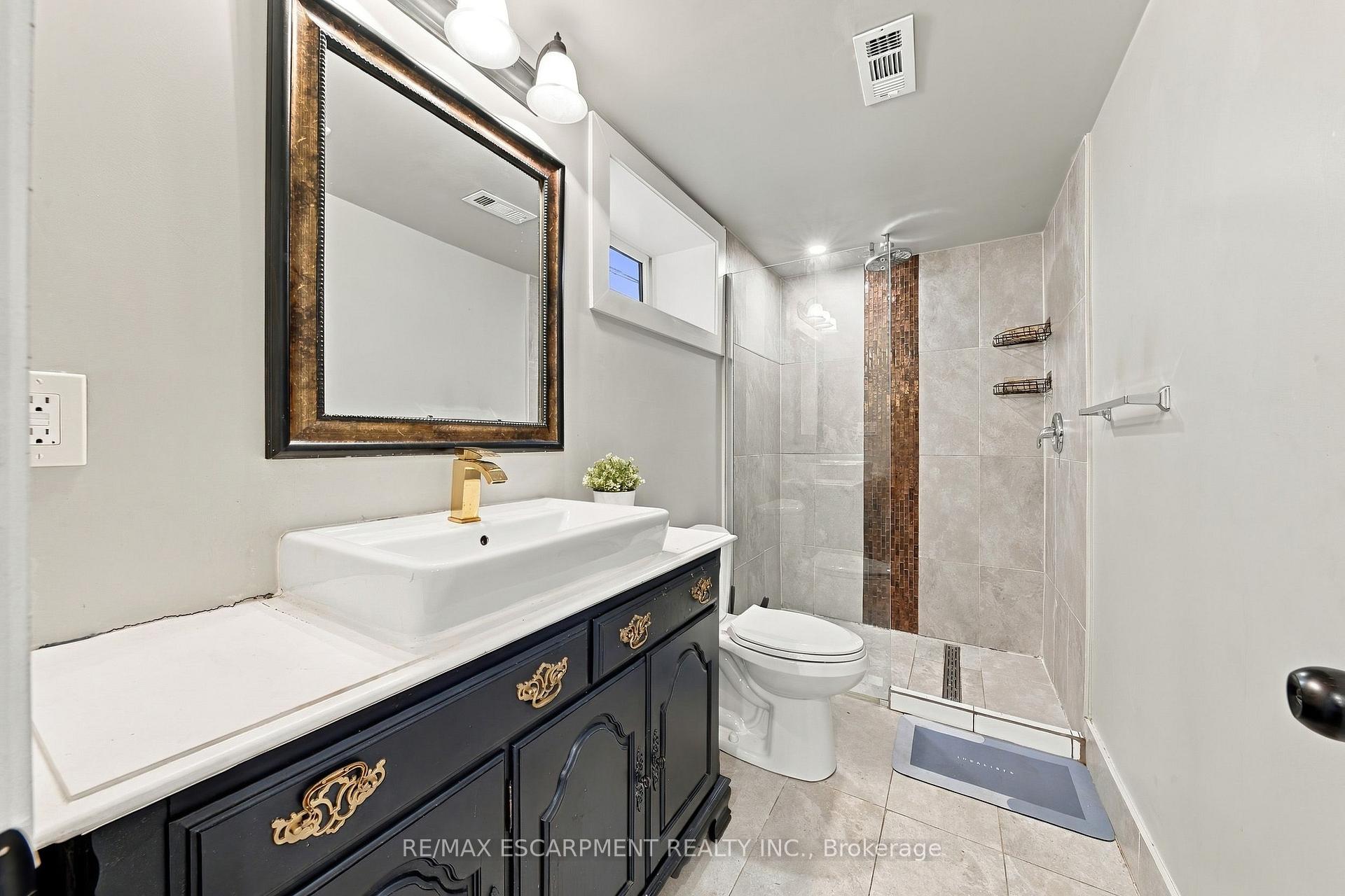 Photo 18 of 1231 Dunsmure Road, Hamilton, McQuesten — HOMEH