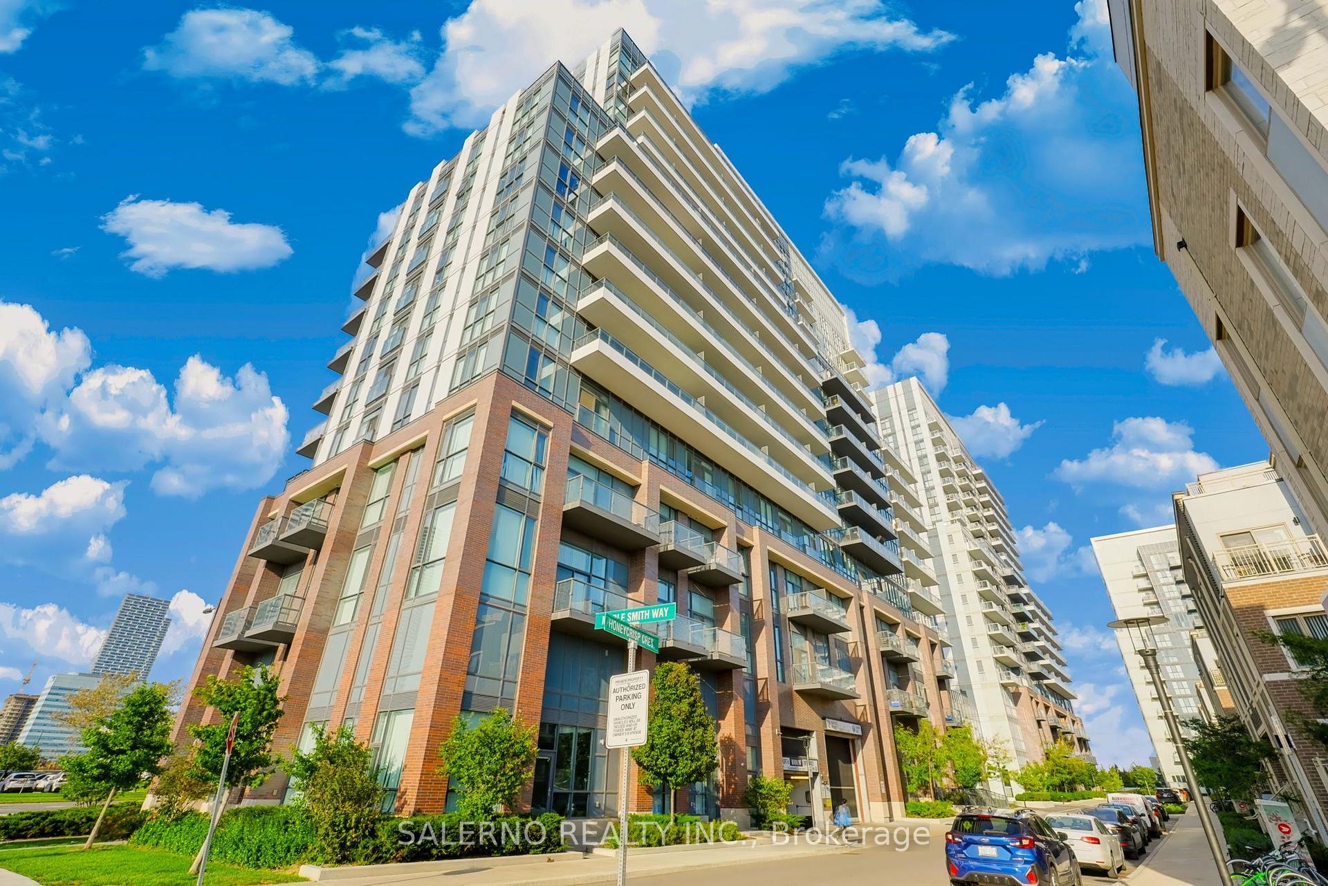 Photo 3 of Unit 1816, 10 Honeycrisp Crescent, Vaughan, Vaughan Corporate Centre — HOMEH