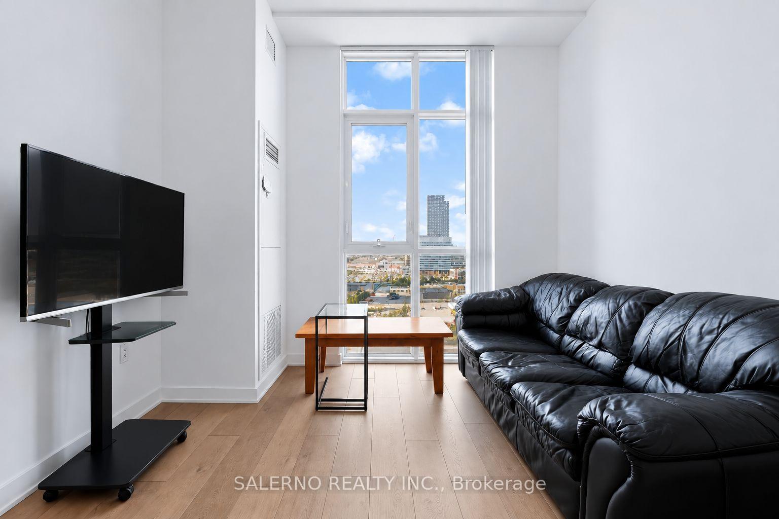 Photo 15 of Unit 1816, 10 Honeycrisp Crescent, Vaughan, Vaughan Corporate Centre — HOMEH