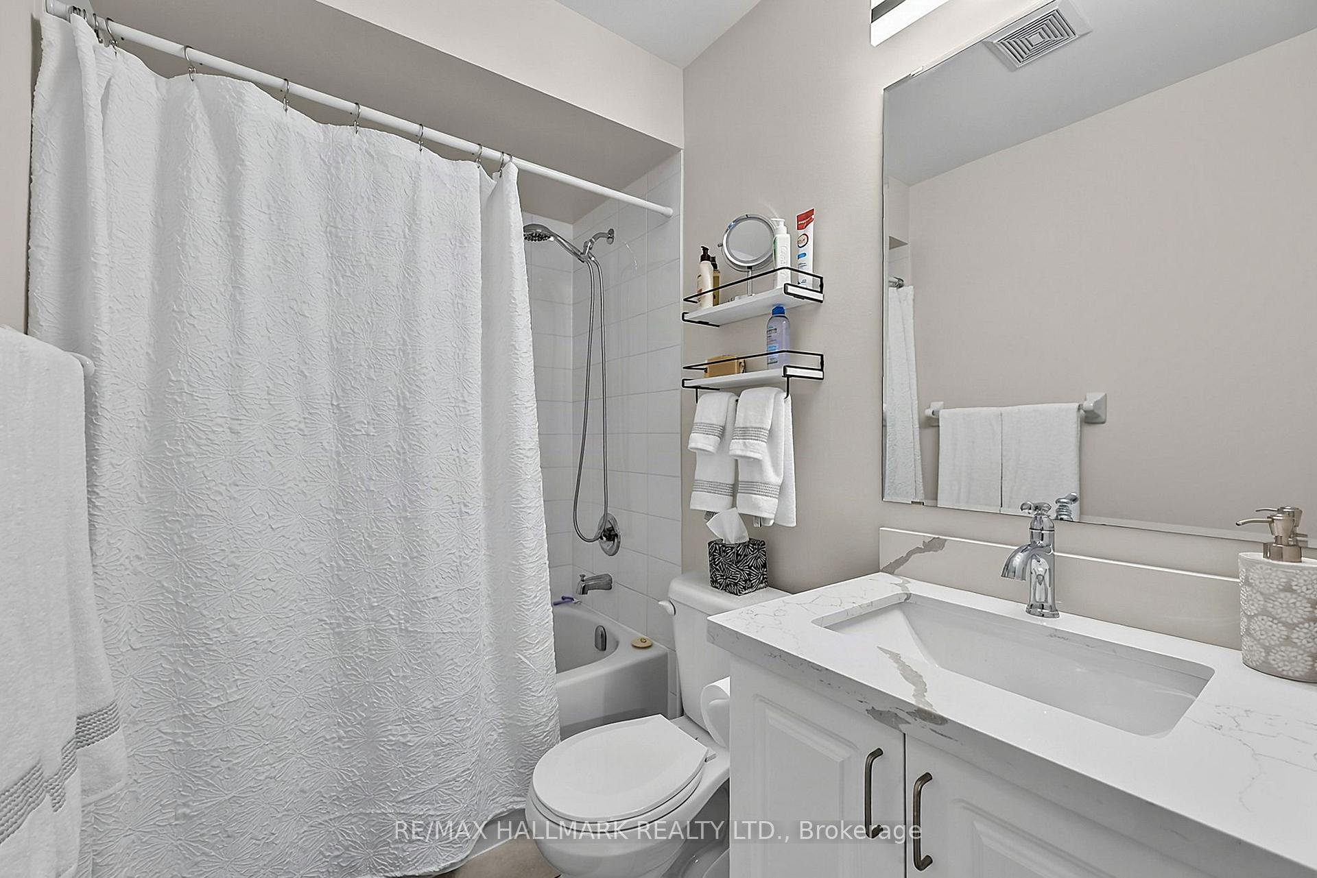 Photo 25 of 710 Wendy Culbert Crescent, Newmarket, Stonehaven-Wyndham — HOMEH