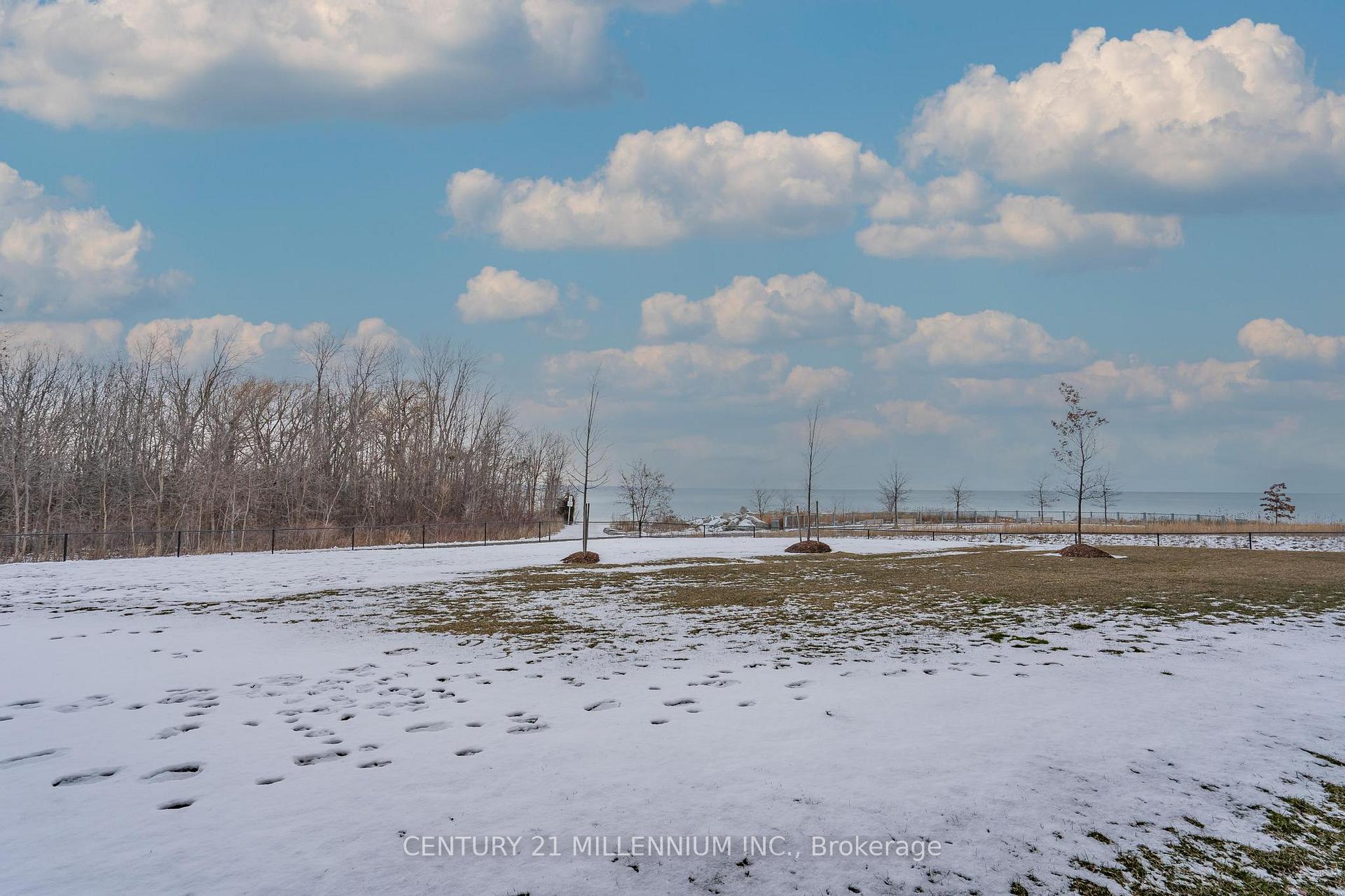 Photo 24 of Unit 125, 125 Shoreview Place W, Hamilton, Lakeshore — HOMEH