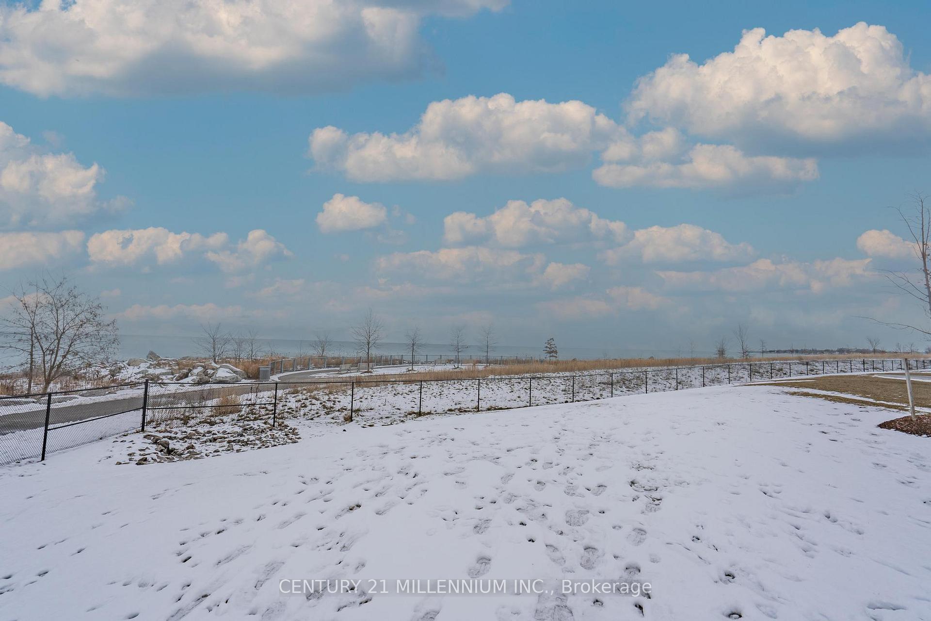 Photo 25 of Unit 125, 125 Shoreview Place W, Hamilton, Lakeshore — HOMEH