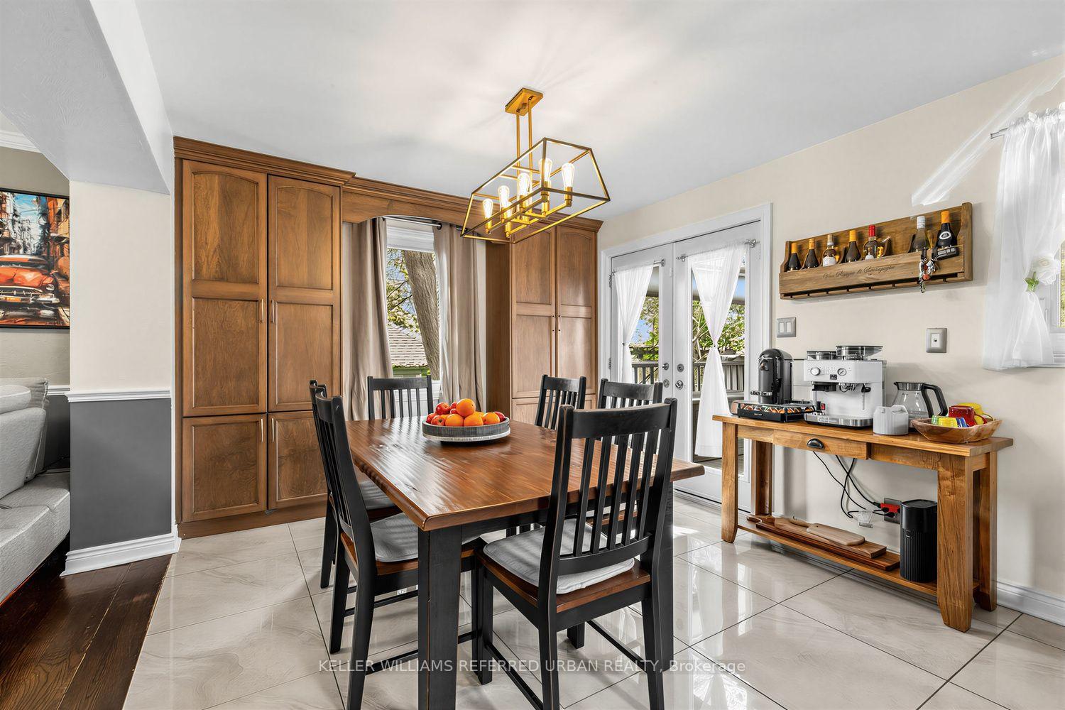 Photo 13 of 12 Railway Street, Vaughan, Maple — HOMEH