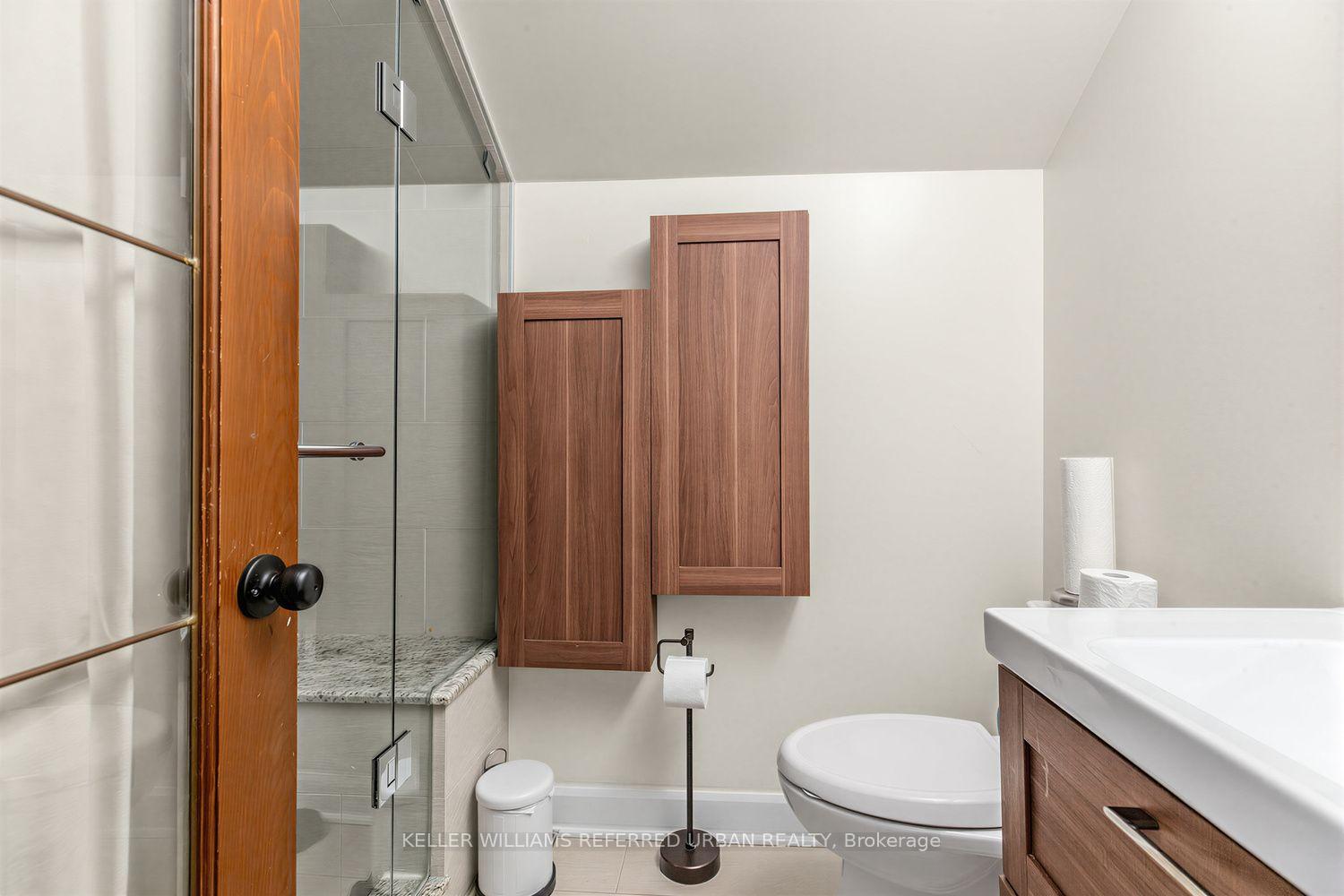 Photo 28 of 12 Railway Street, Vaughan, Maple — HOMEH