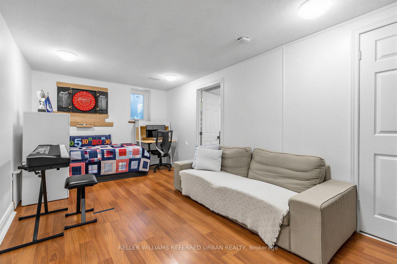 Photo 33 of 12 Railway Street, Vaughan, Maple — HOMEH