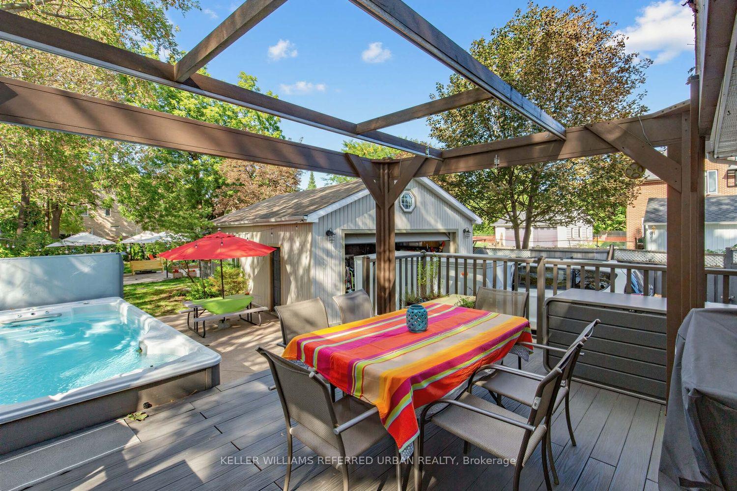 Photo 37 of 12 Railway Street, Vaughan, Maple — HOMEH