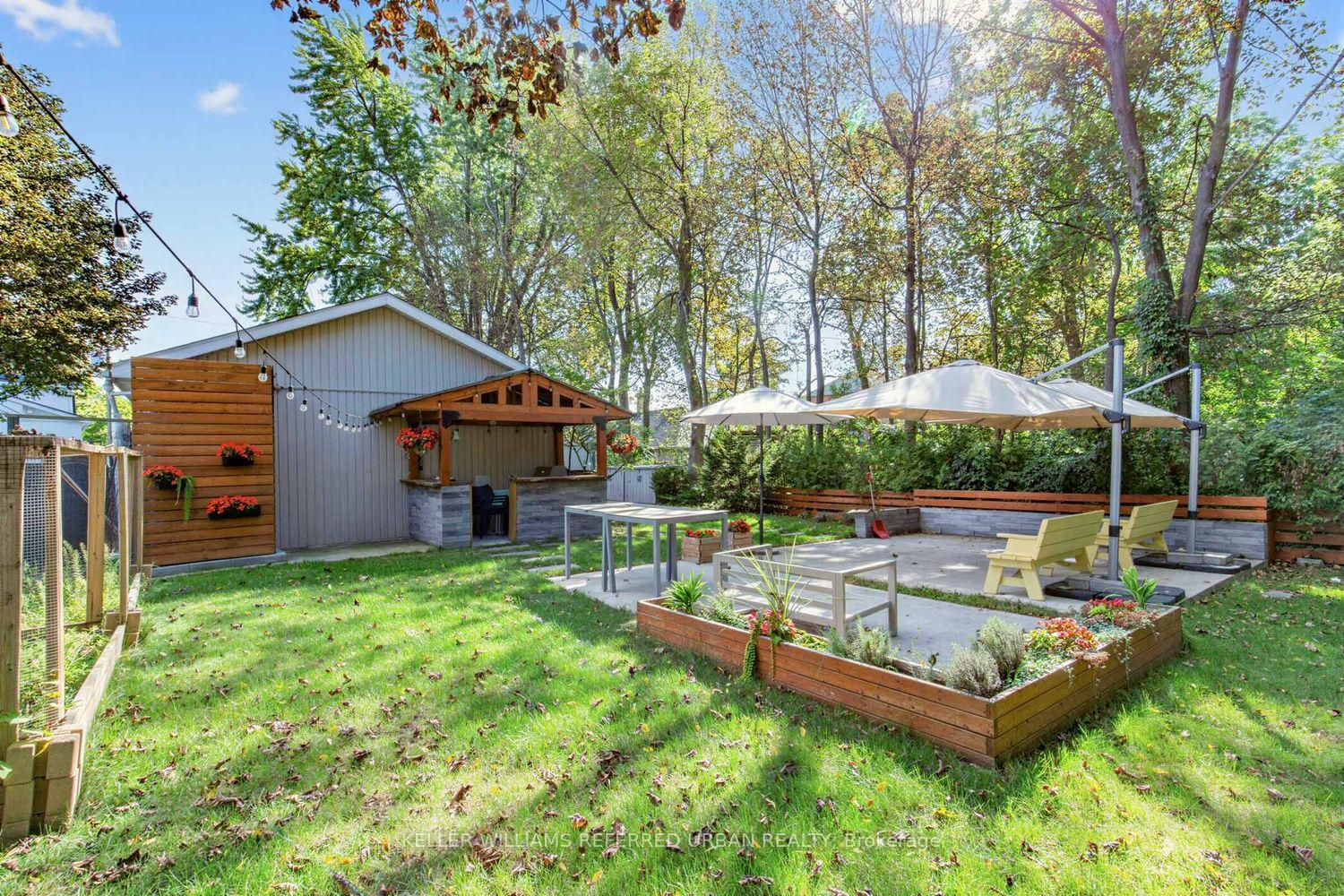 Photo 43 of 12 Railway Street, Vaughan, Maple — HOMEH