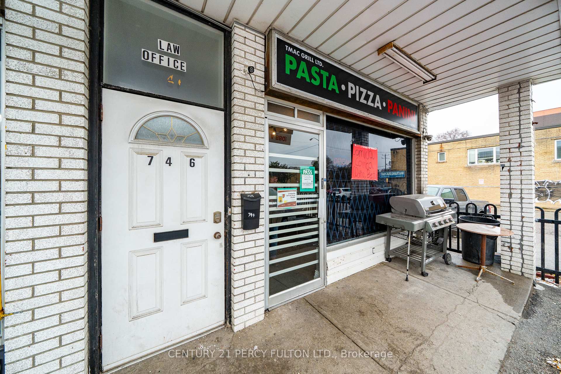 Photo 3 of 744-746 Wilson Avenue, North York, Downsview-Roding-CFB — HOMEH