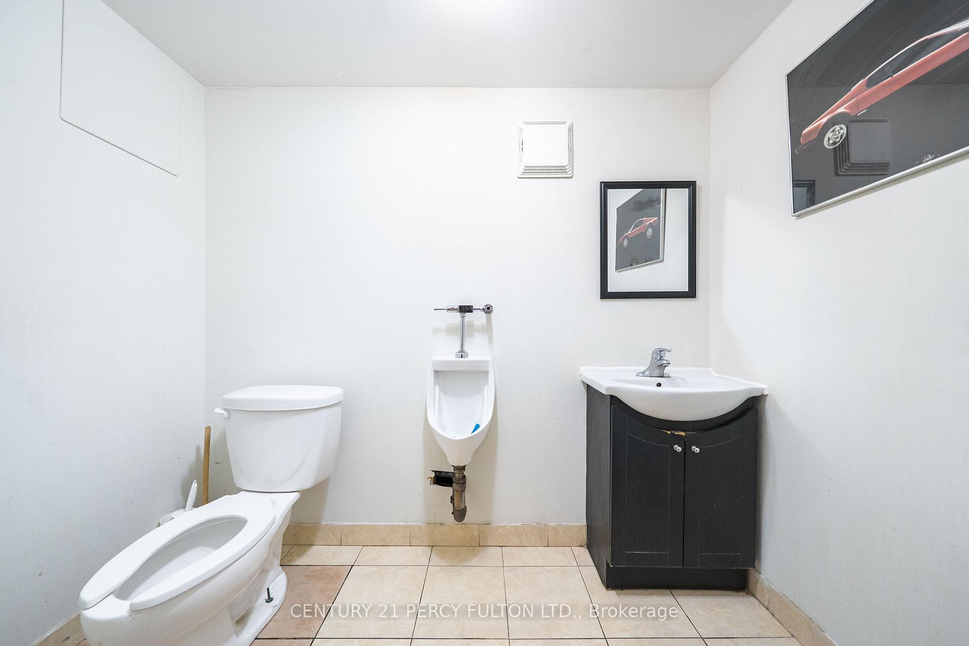 Photo 37 of 744-746 Wilson Avenue, North York, Downsview-Roding-CFB — HOMEH