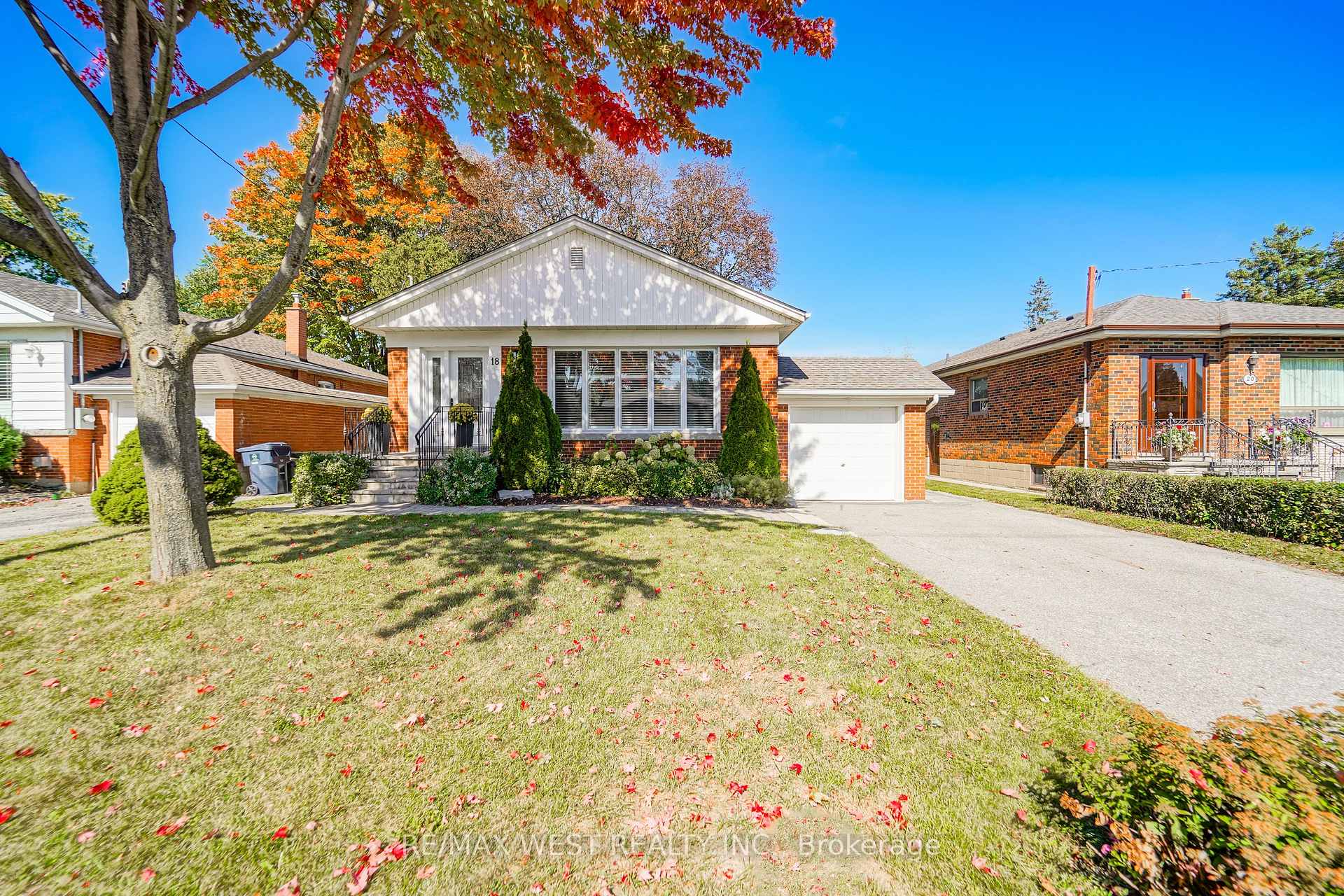 Photo of 18 Nashland Avenue
