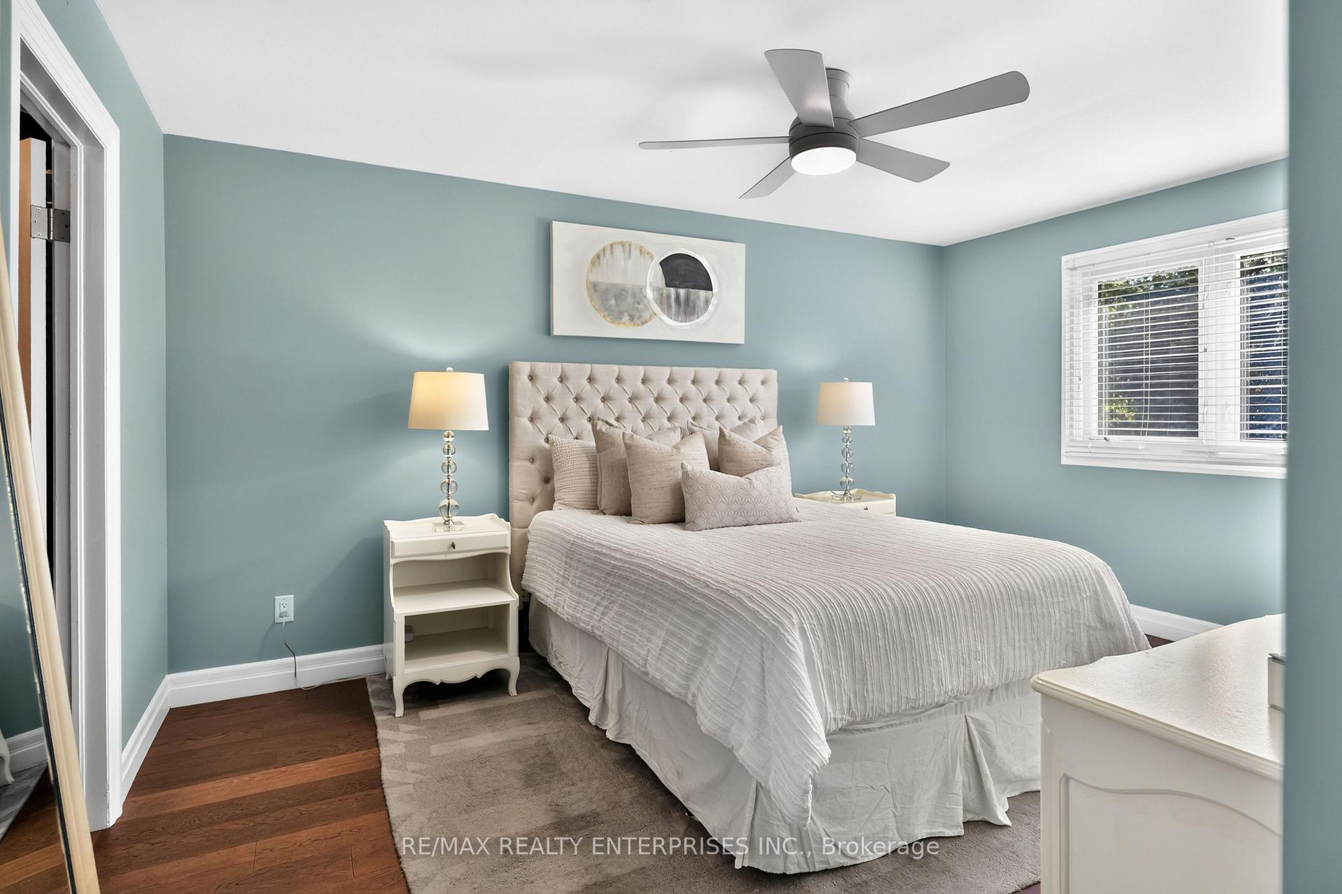 Photo 23 of 1019 Mesa Crescent, Mississauga, Lorne Park — HOMEH