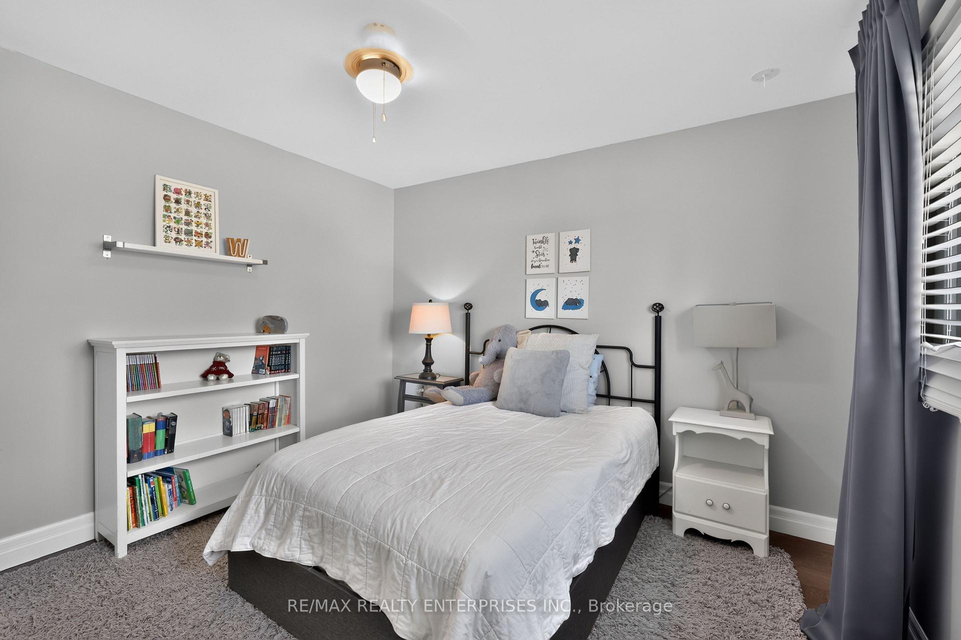 Photo 27 of 1019 Mesa Crescent, Mississauga, Lorne Park — HOMEH
