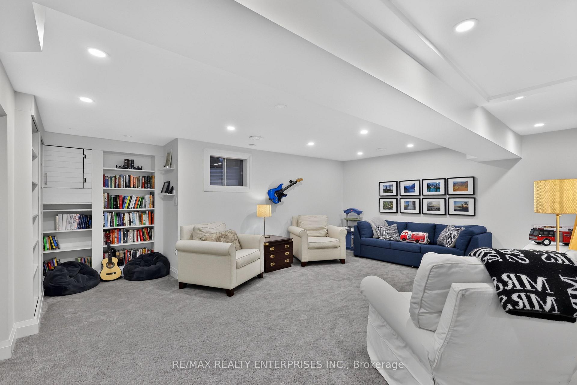 Photo 31 of 1019 Mesa Crescent, Mississauga, Lorne Park — HOMEH