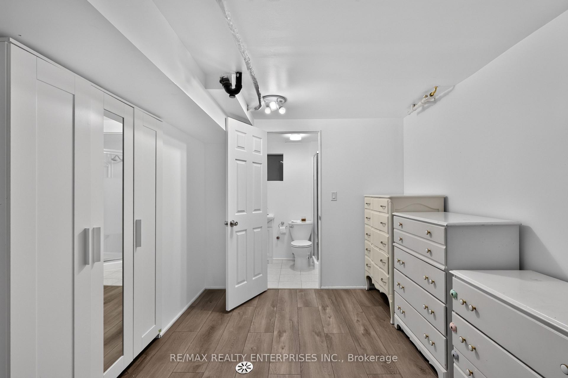 Photo 35 of 1019 Mesa Crescent, Mississauga, Lorne Park — HOMEH