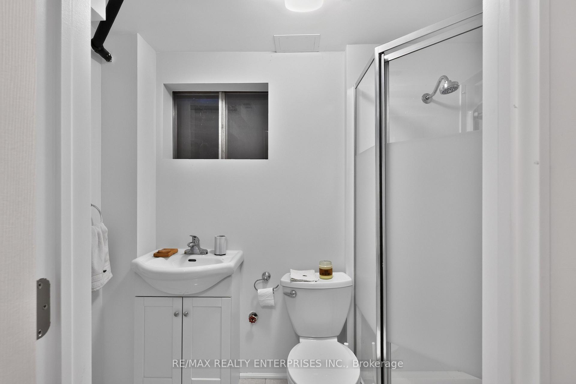 Photo 36 of 1019 Mesa Crescent, Mississauga, Lorne Park — HOMEH