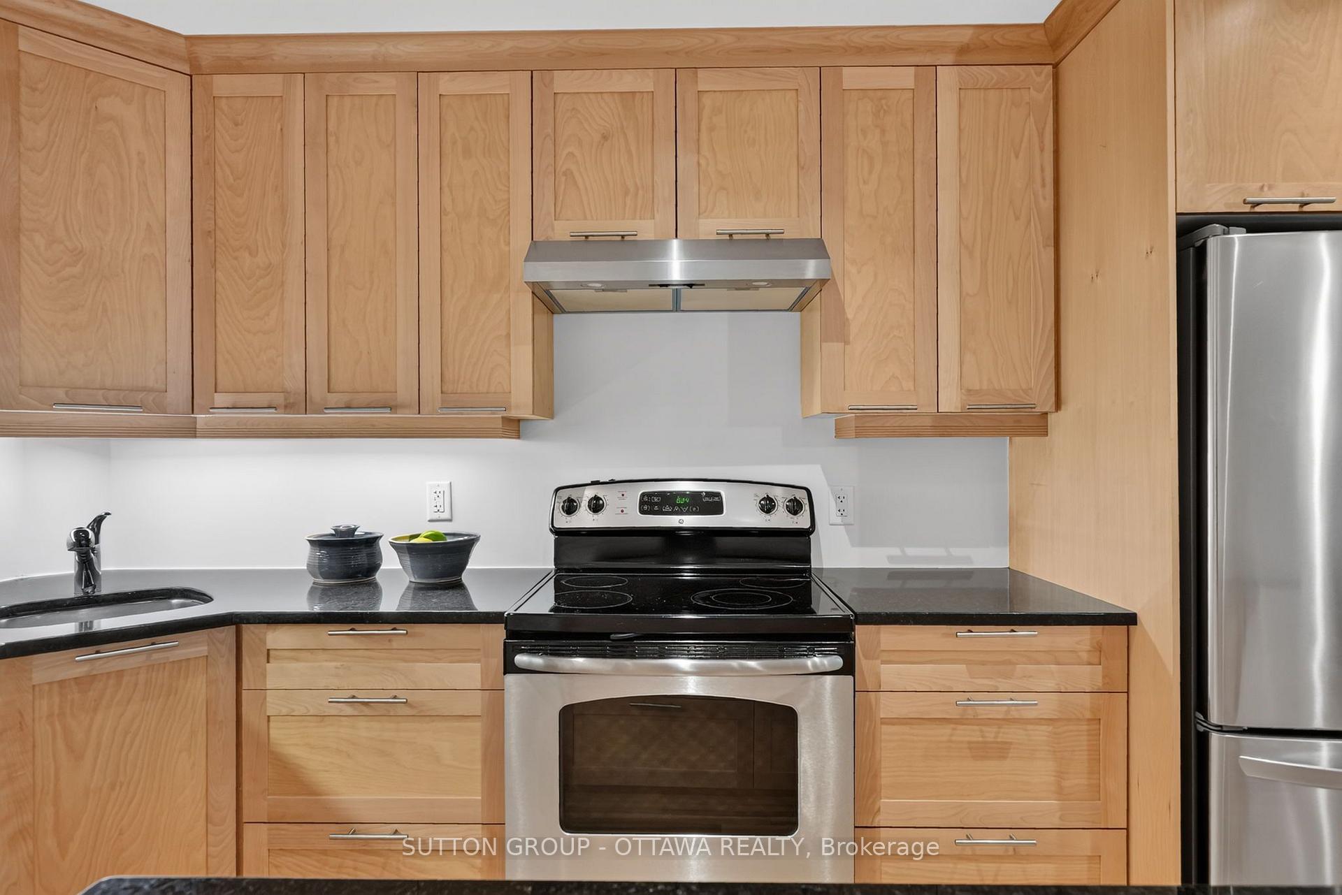 Photo 6 of Unit 103, 950 Marguerite Avenue, Ottawa, Overbrook — HOMEH