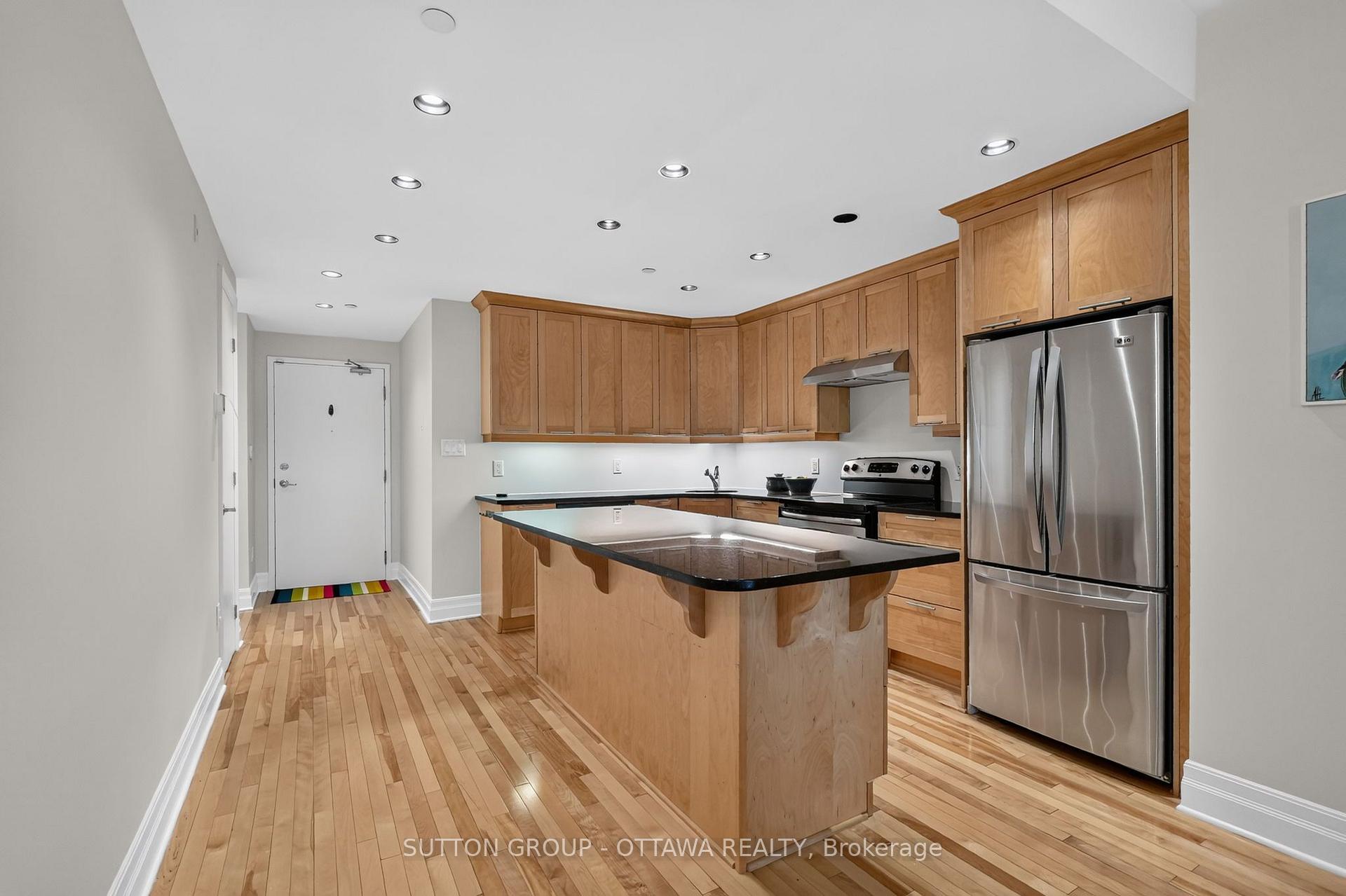 Photo 8 of Unit 103, 950 Marguerite Avenue, Ottawa, Overbrook — HOMEH
