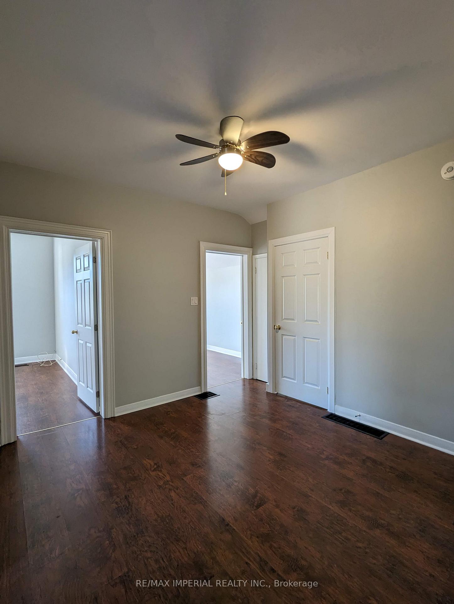 Photo 6 of Unit Upper, 2 Huron Street, Kawartha Lakes, Lindsay — HOMEH