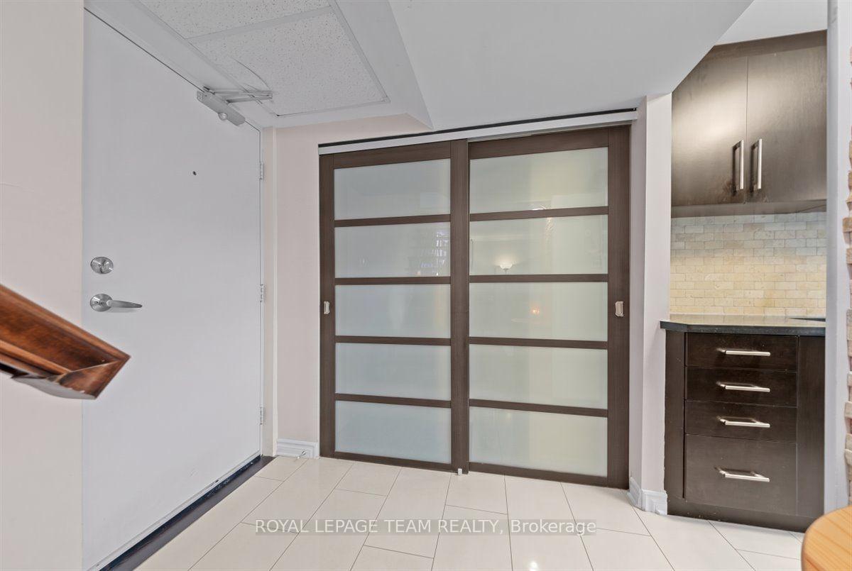Photo 3 of Unit 201, 12 Corkstown Road, Ottawa, Lakeview Park — HOMEH