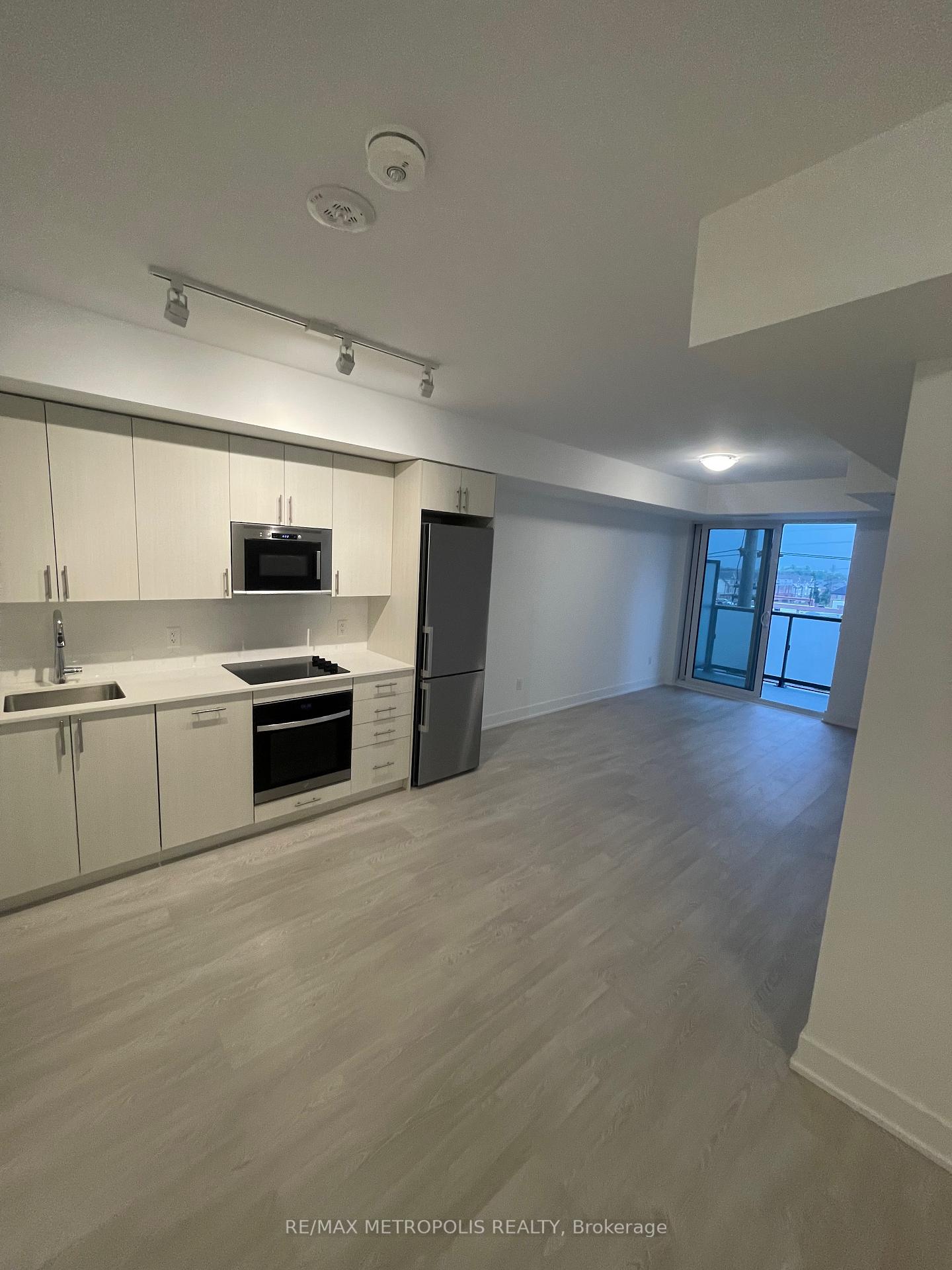 Photo 8 of Unit 413, 2545 Simcoe Street N, Oshawa, Windfields — HOMEH