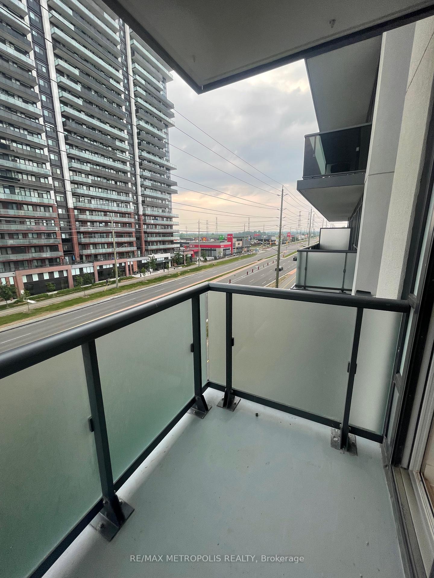 Photo 14 of Unit 413, 2545 Simcoe Street N, Oshawa, Windfields — HOMEH
