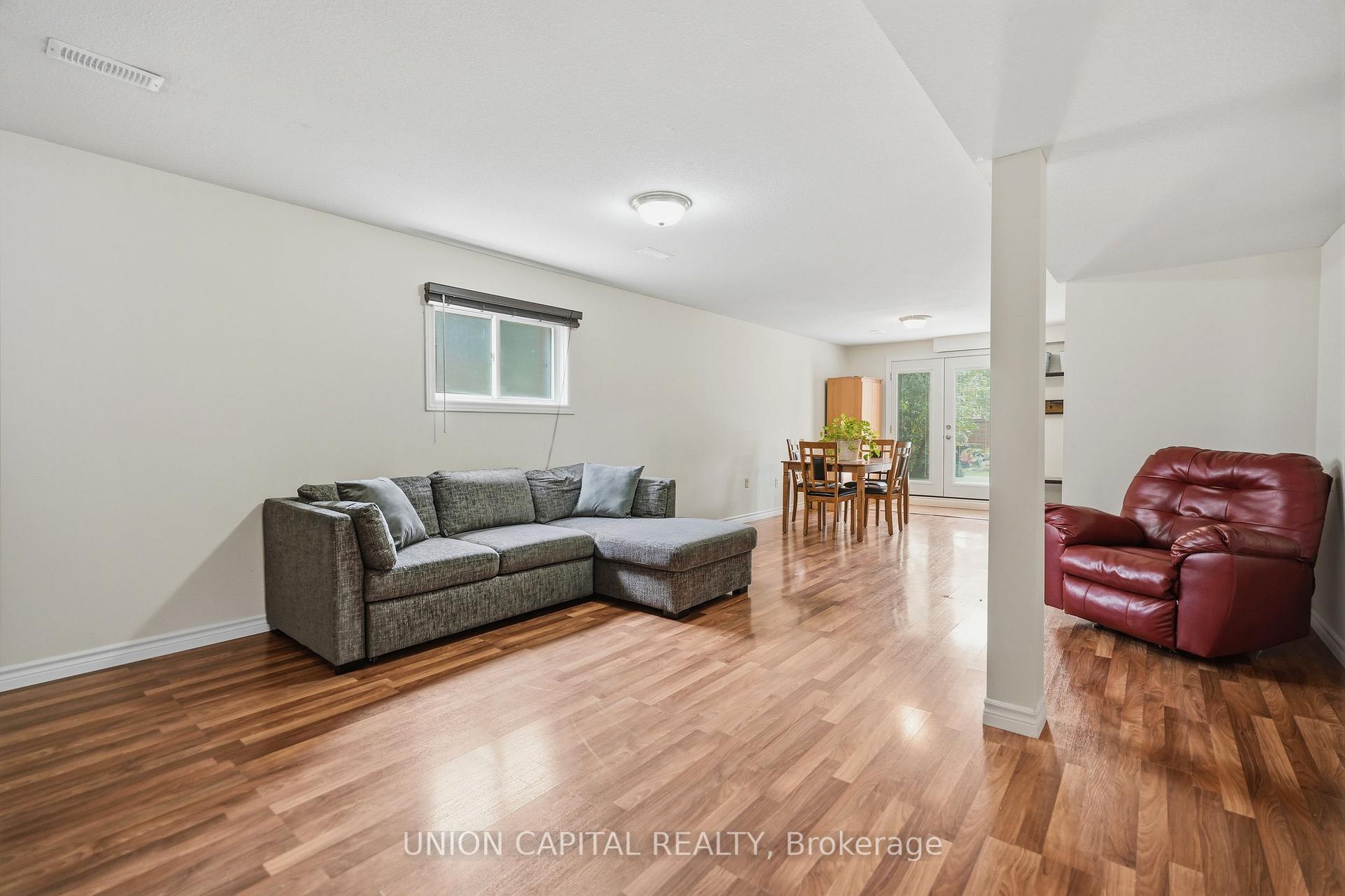 Photo 25 of 6699 Montrose Road, Niagara Falls, West Wood — HOMEH