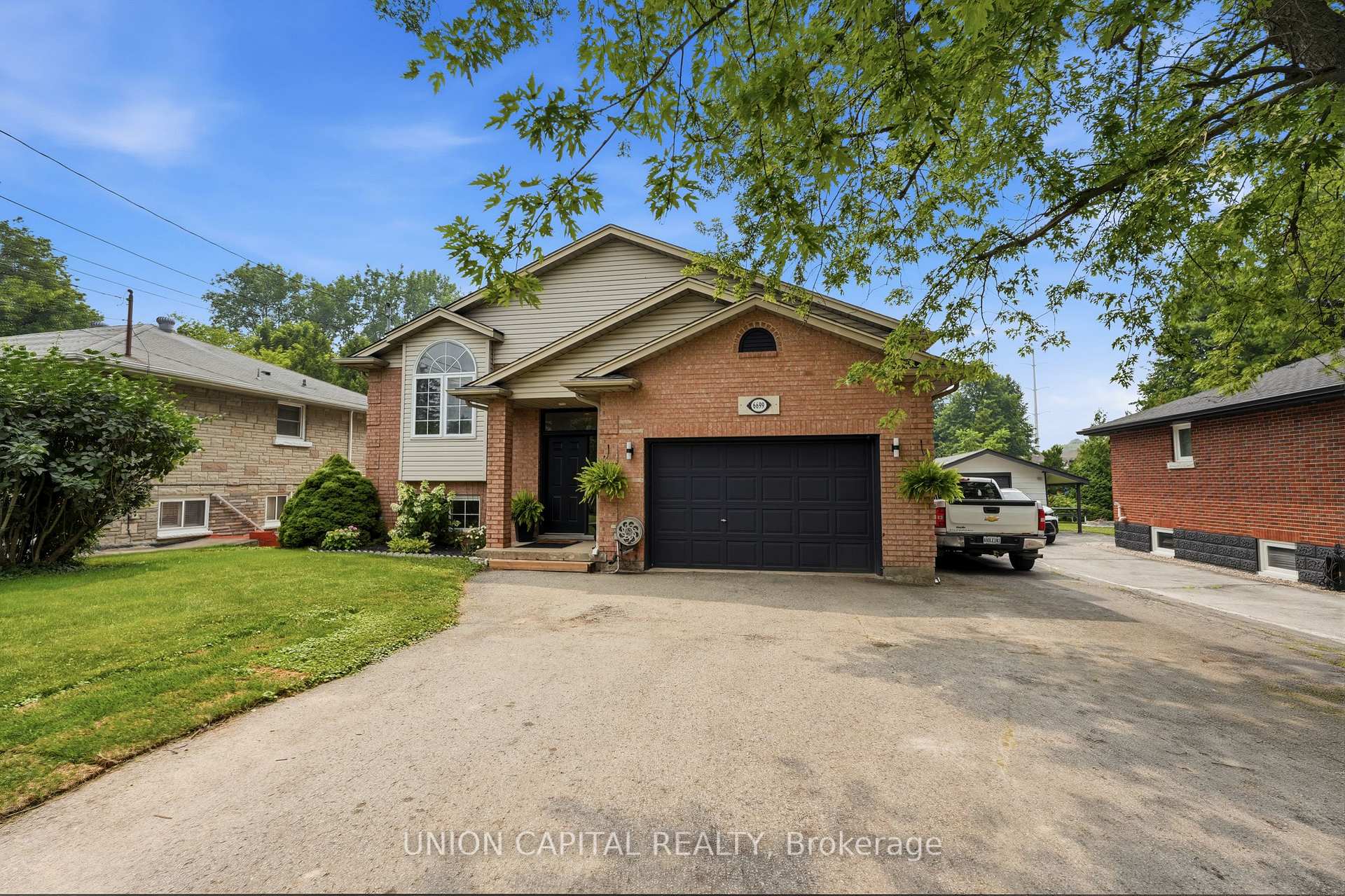 Photo 37 of 6699 Montrose Road, Niagara Falls, West Wood — HOMEH