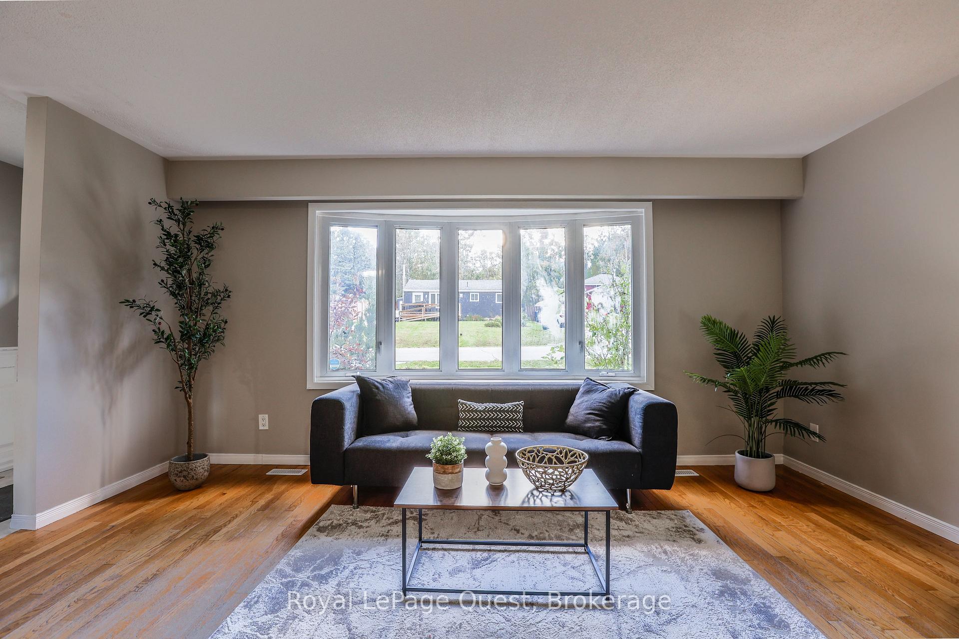 Photo 7 of 442 Sundial Drive, Orillia — HOMEH