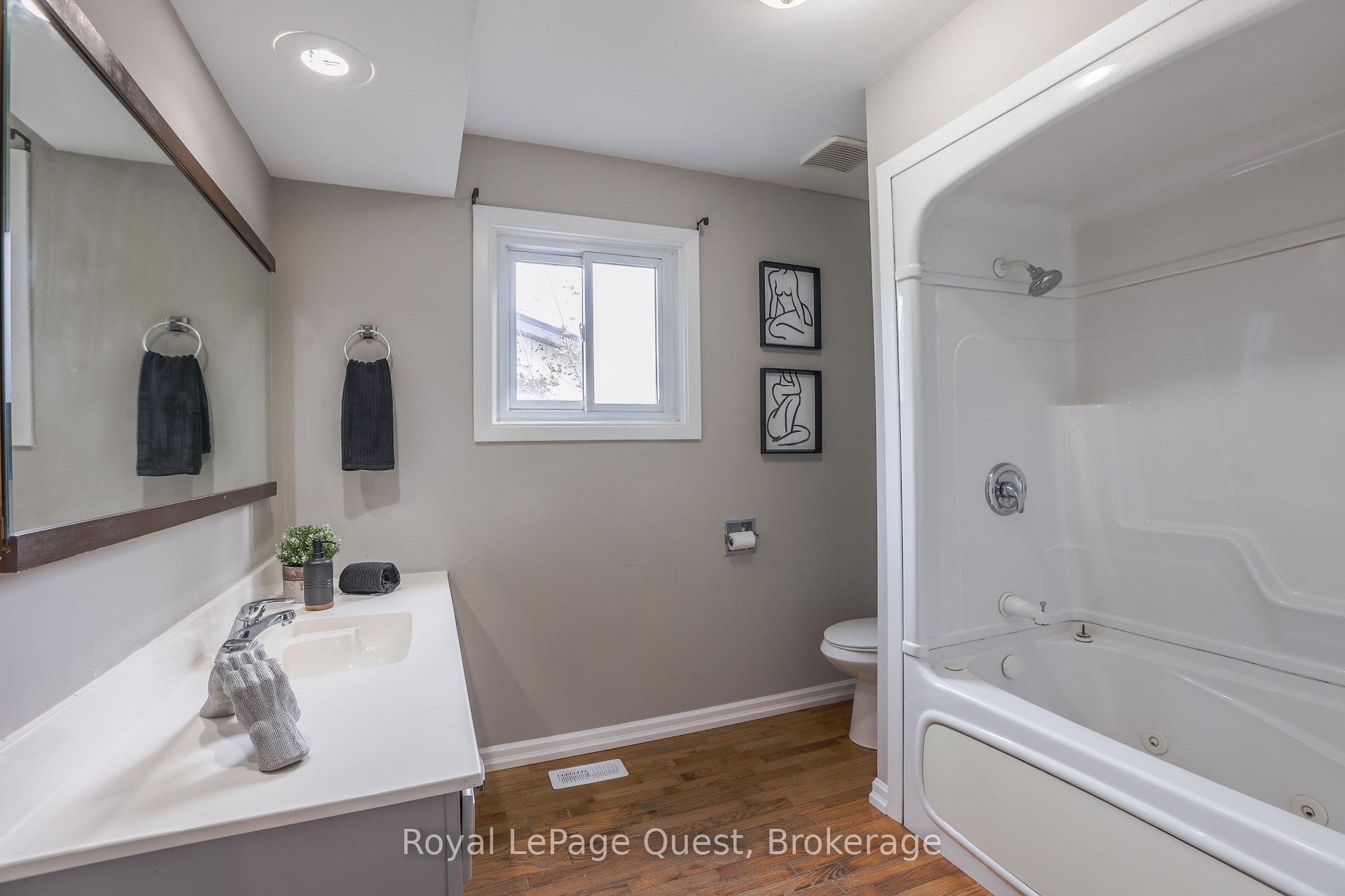 Photo 17 of 442 Sundial Drive, Orillia — HOMEH