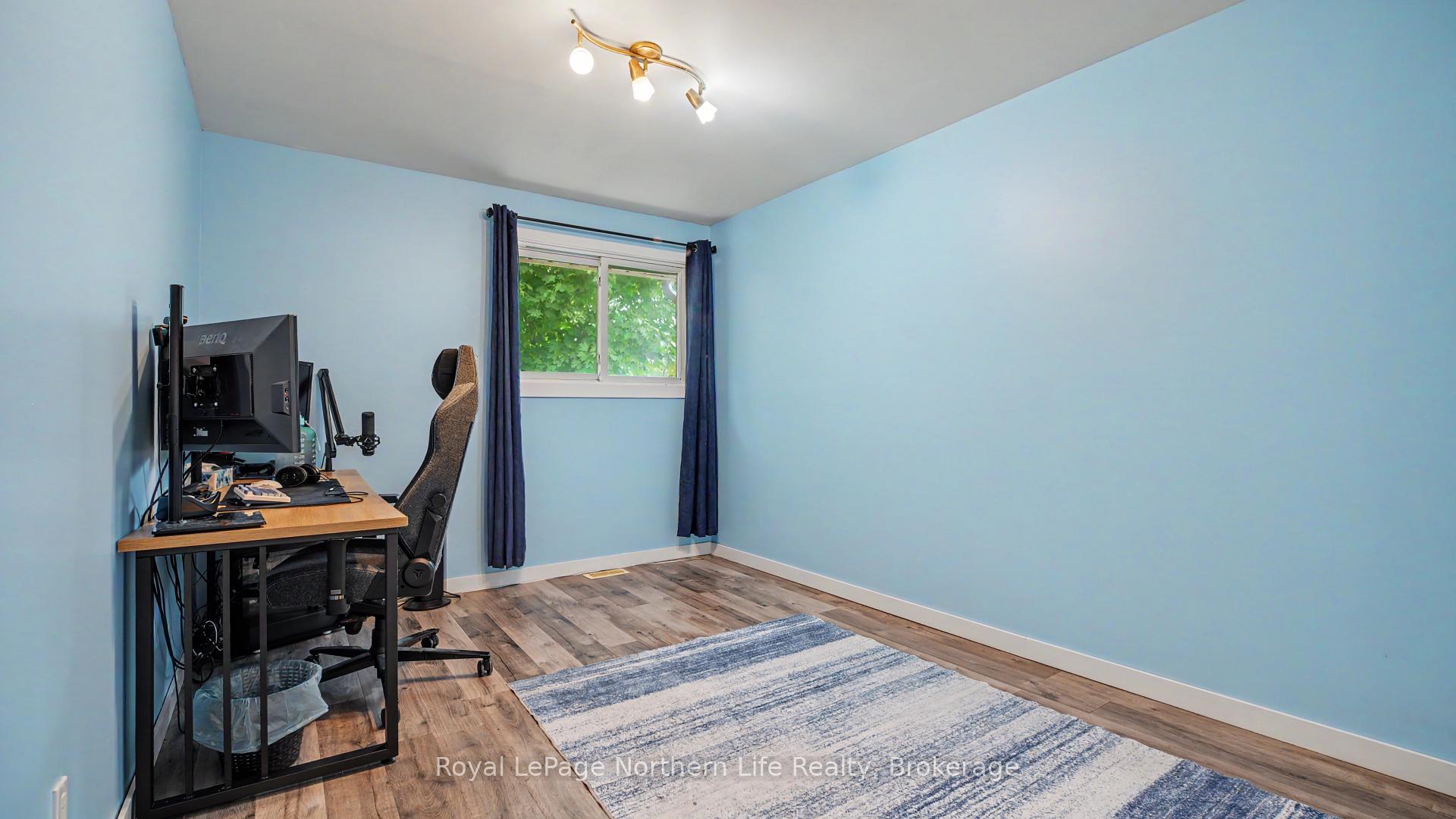 Photo 16 of 811 Tackaberry Drive, North Bay, West End — HOMEH