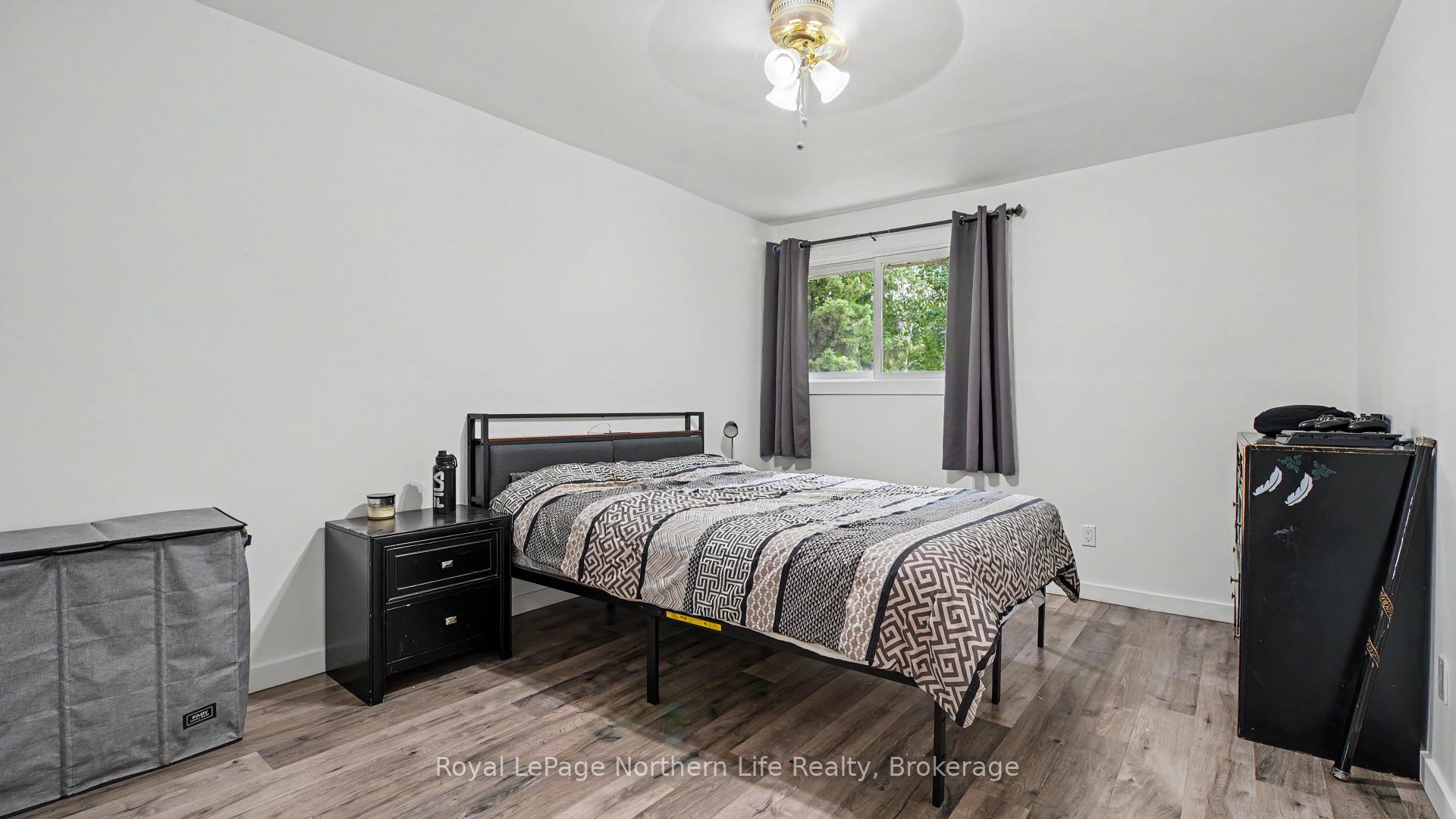 Photo 18 of 811 Tackaberry Drive, North Bay, West End — HOMEH