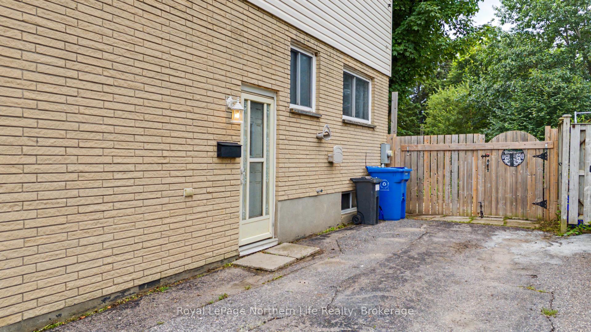 Photo 41 of 811 Tackaberry Drive, North Bay, West End — HOMEH