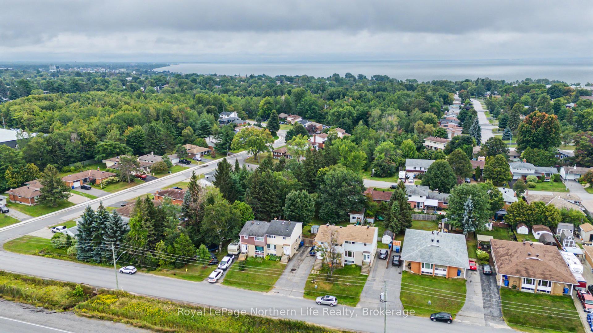 Photo 43 of 811 Tackaberry Drive, North Bay, West End — HOMEH
