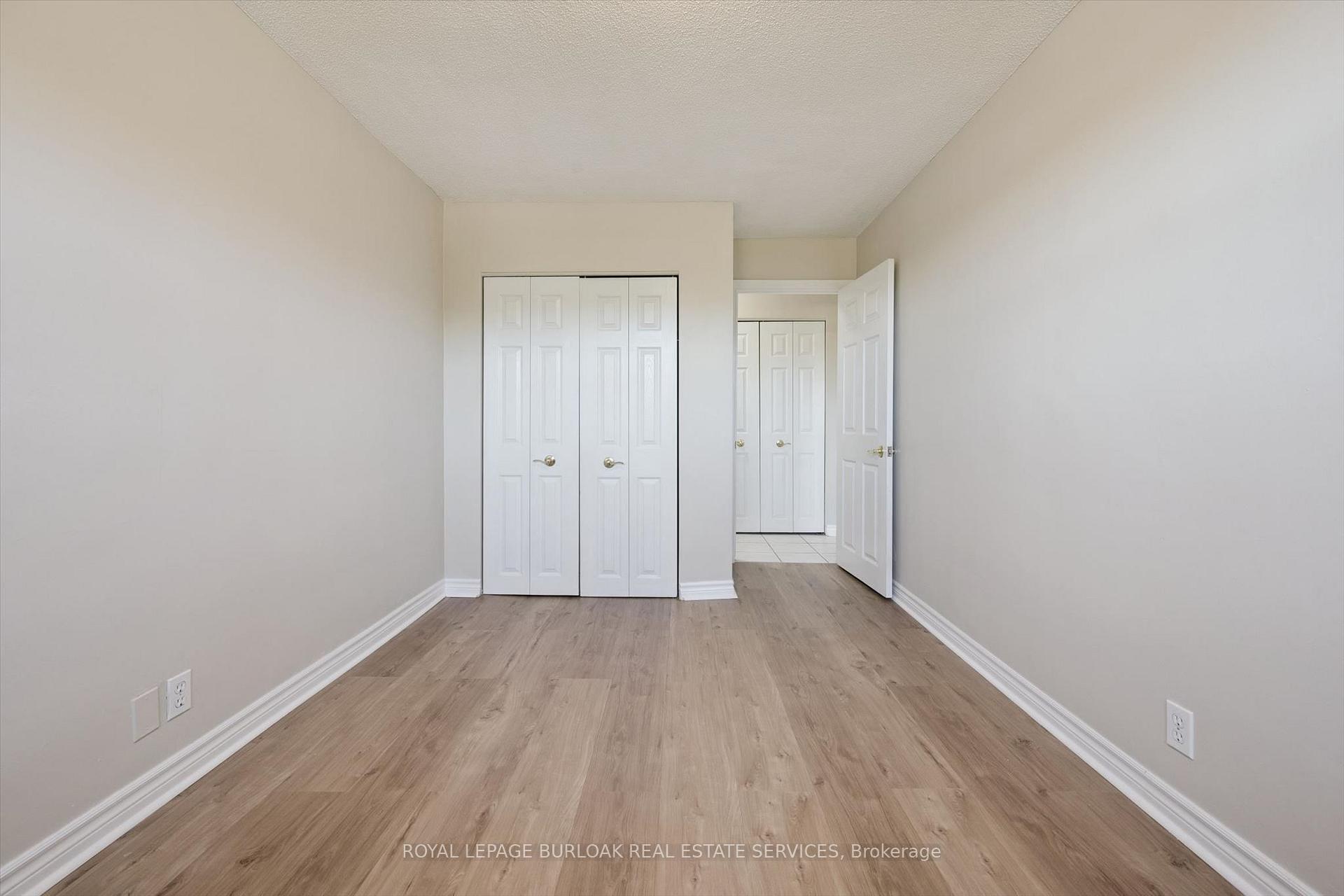 Photo 19 of Unit 405, 2411 New Street, Burlington, Brant — HOMEH