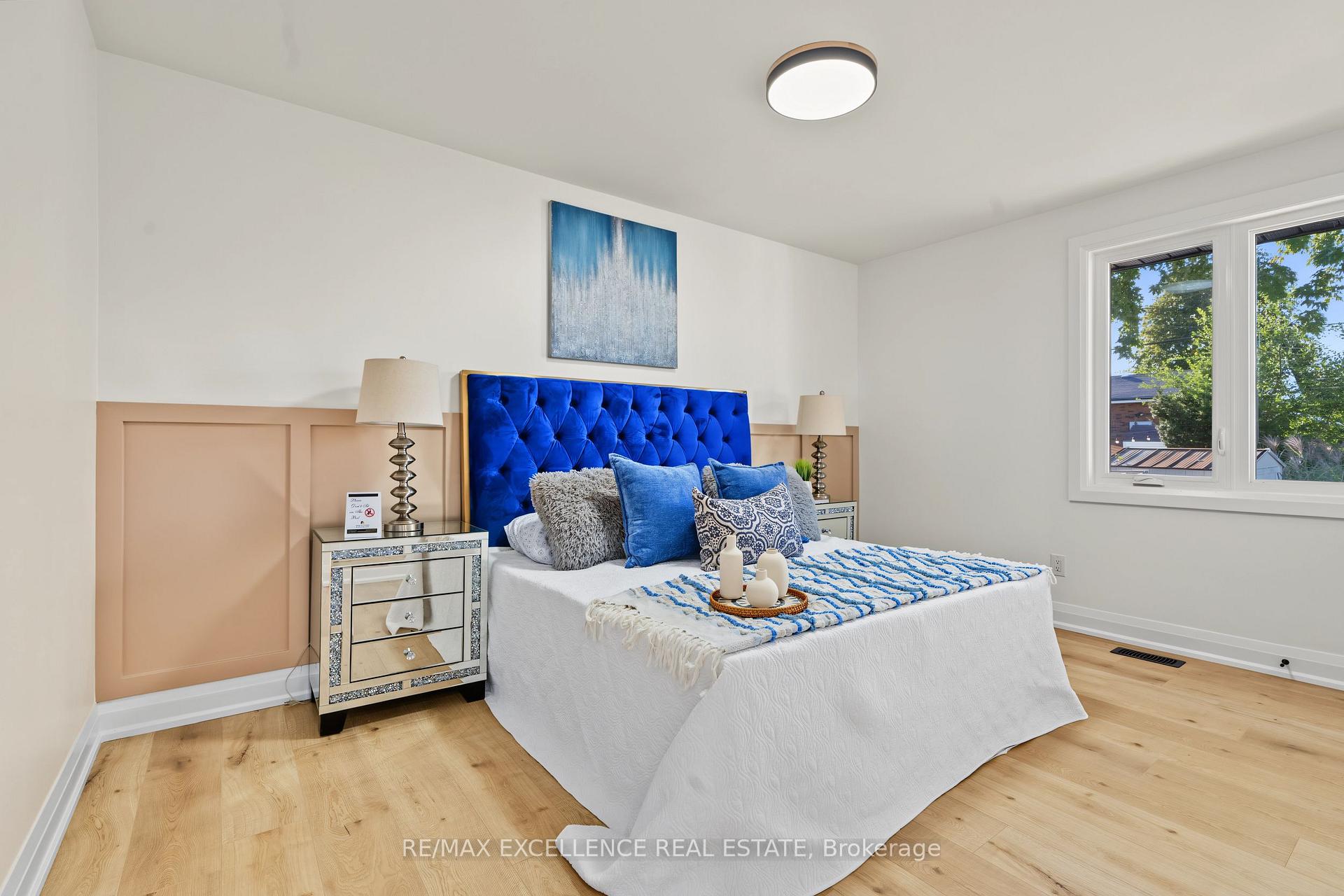 Photo 18 of 98 Wise Crescent, Hamilton, Huntington — HOMEH