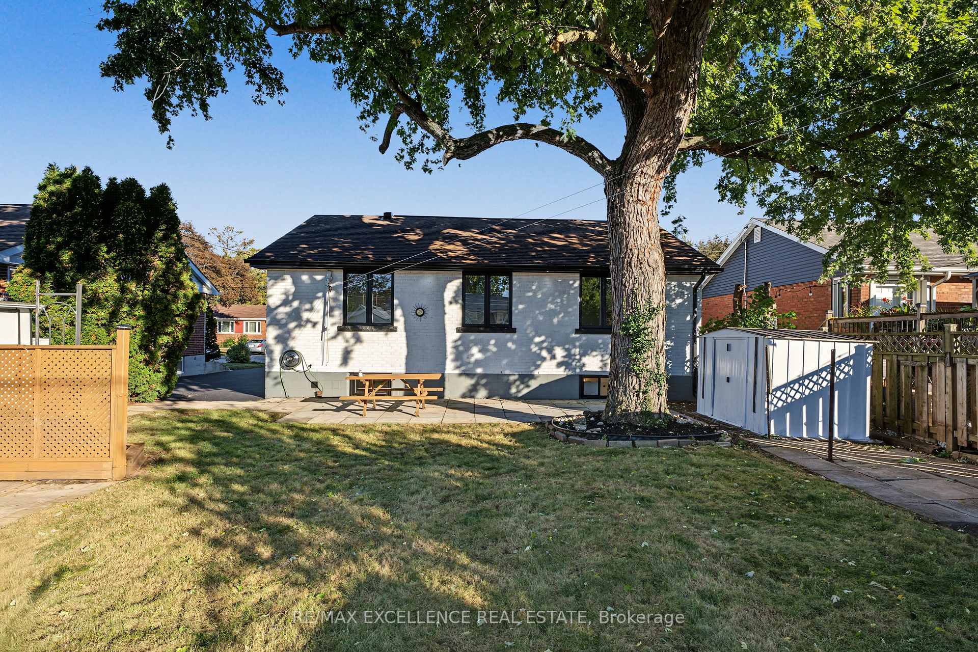 Photo 31 of 98 Wise Crescent, Hamilton, Huntington — HOMEH